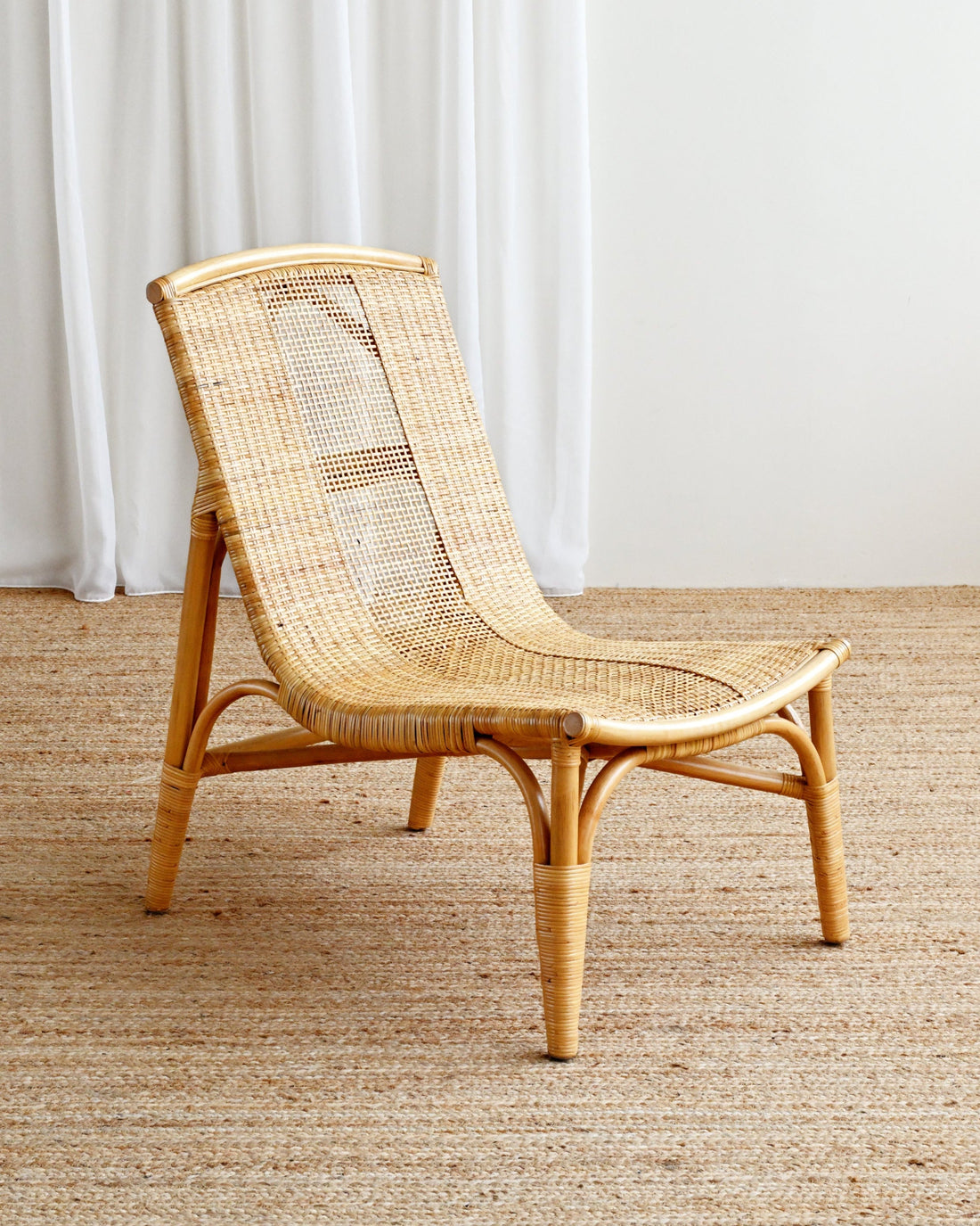 Binjai Rattan Lounge Chair