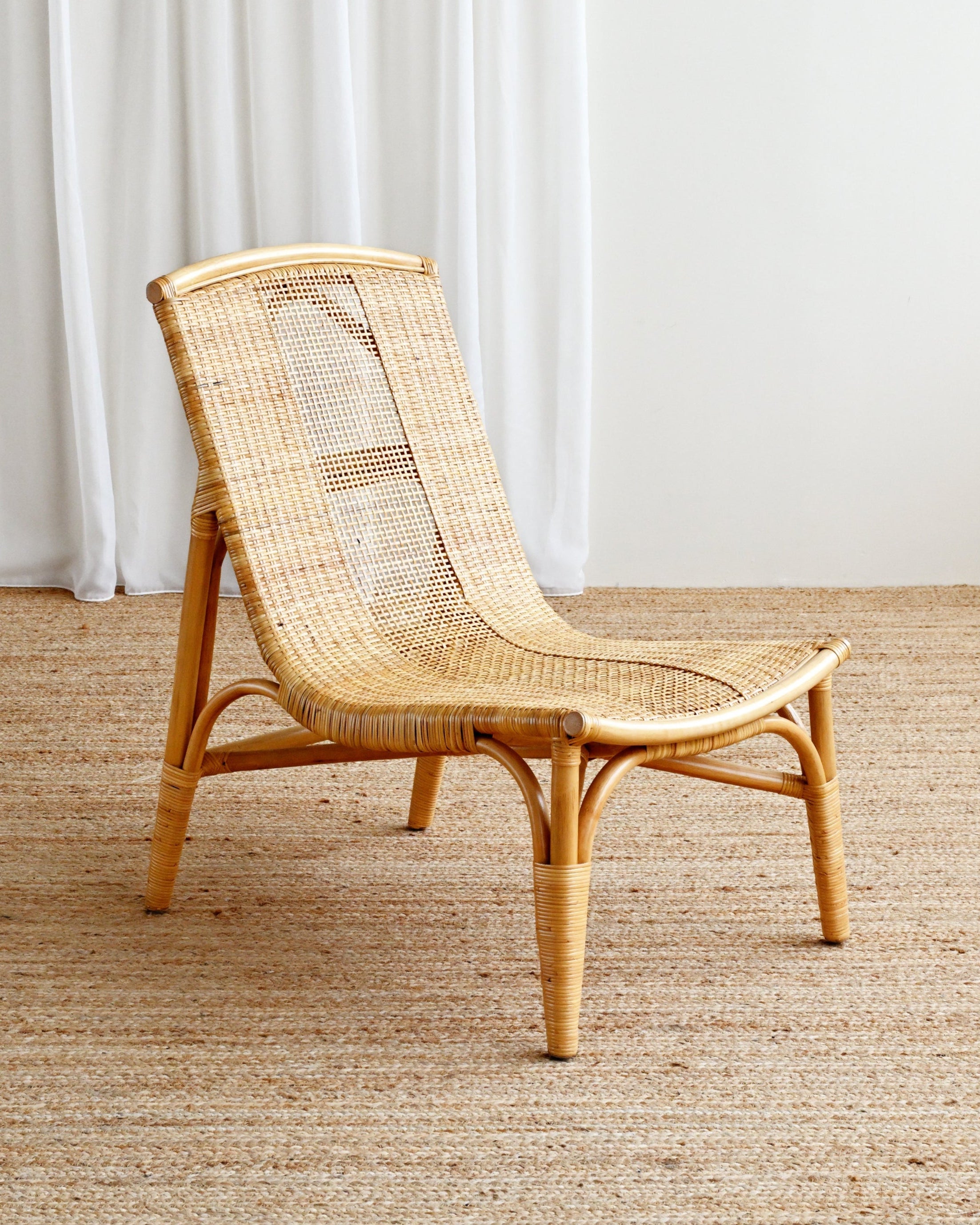 Binjai Rattan Lounge Chair