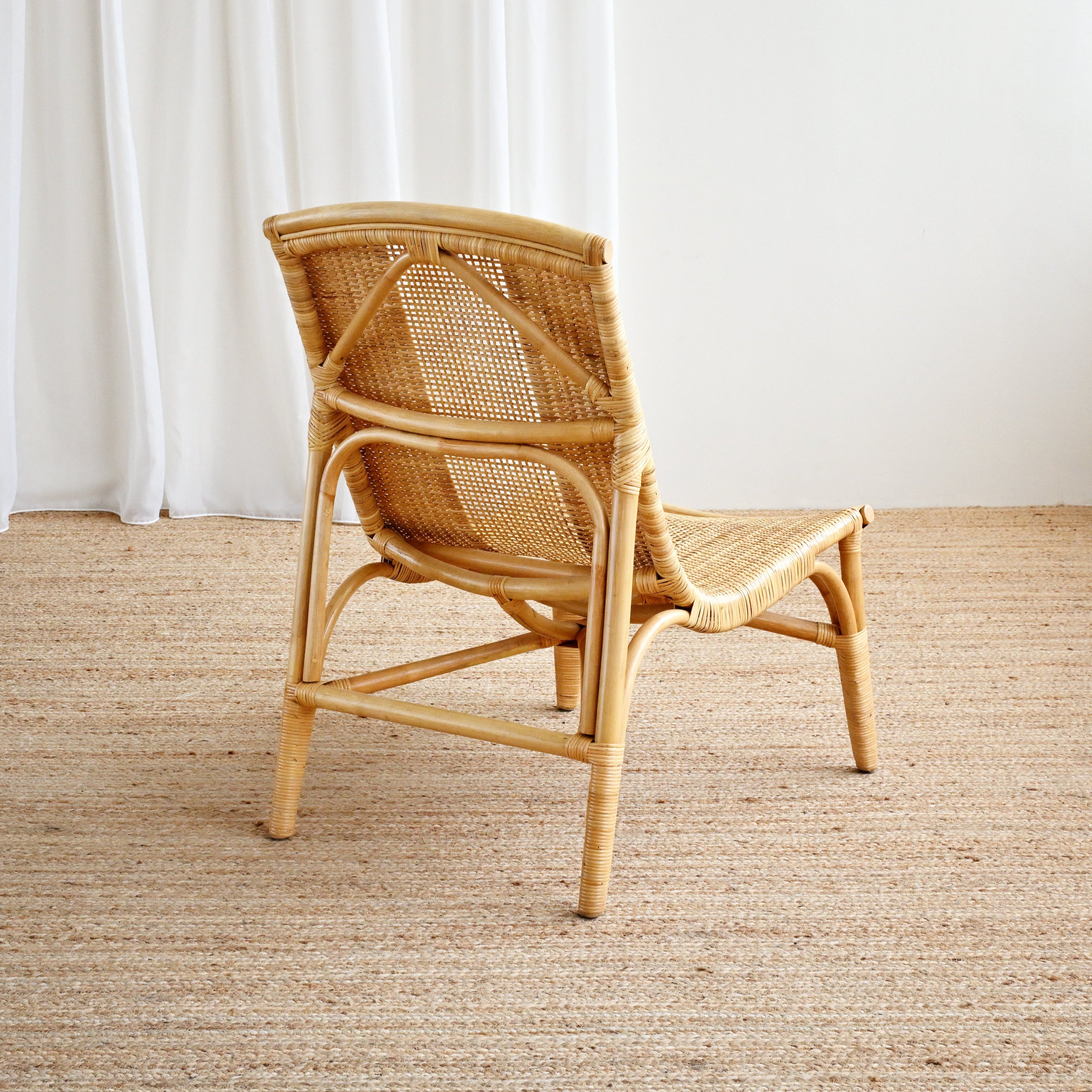 Binjai Rattan Lounge Chair 1