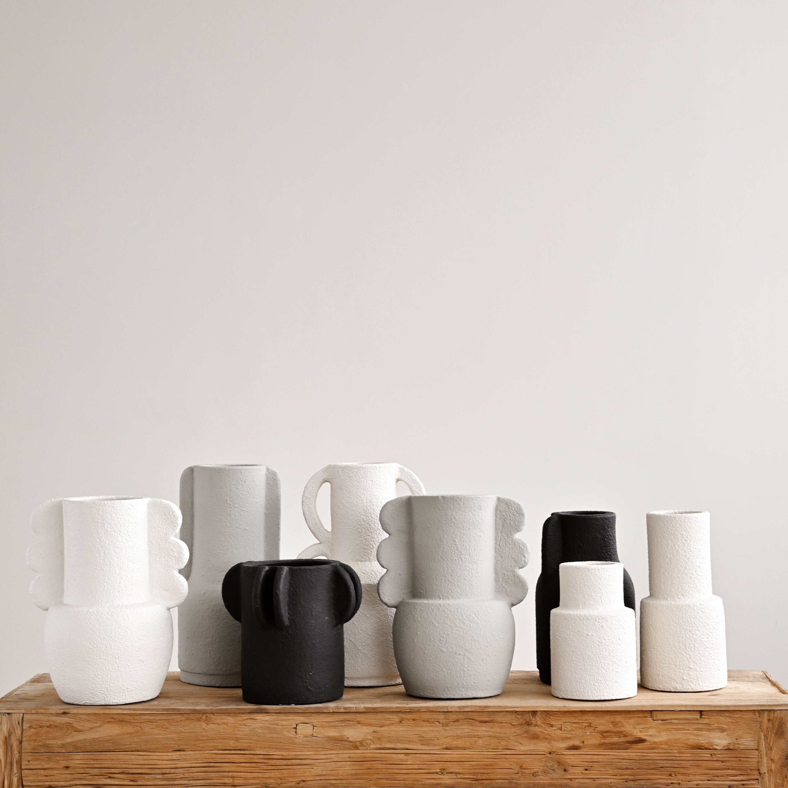 Black Dionysus Vase 1