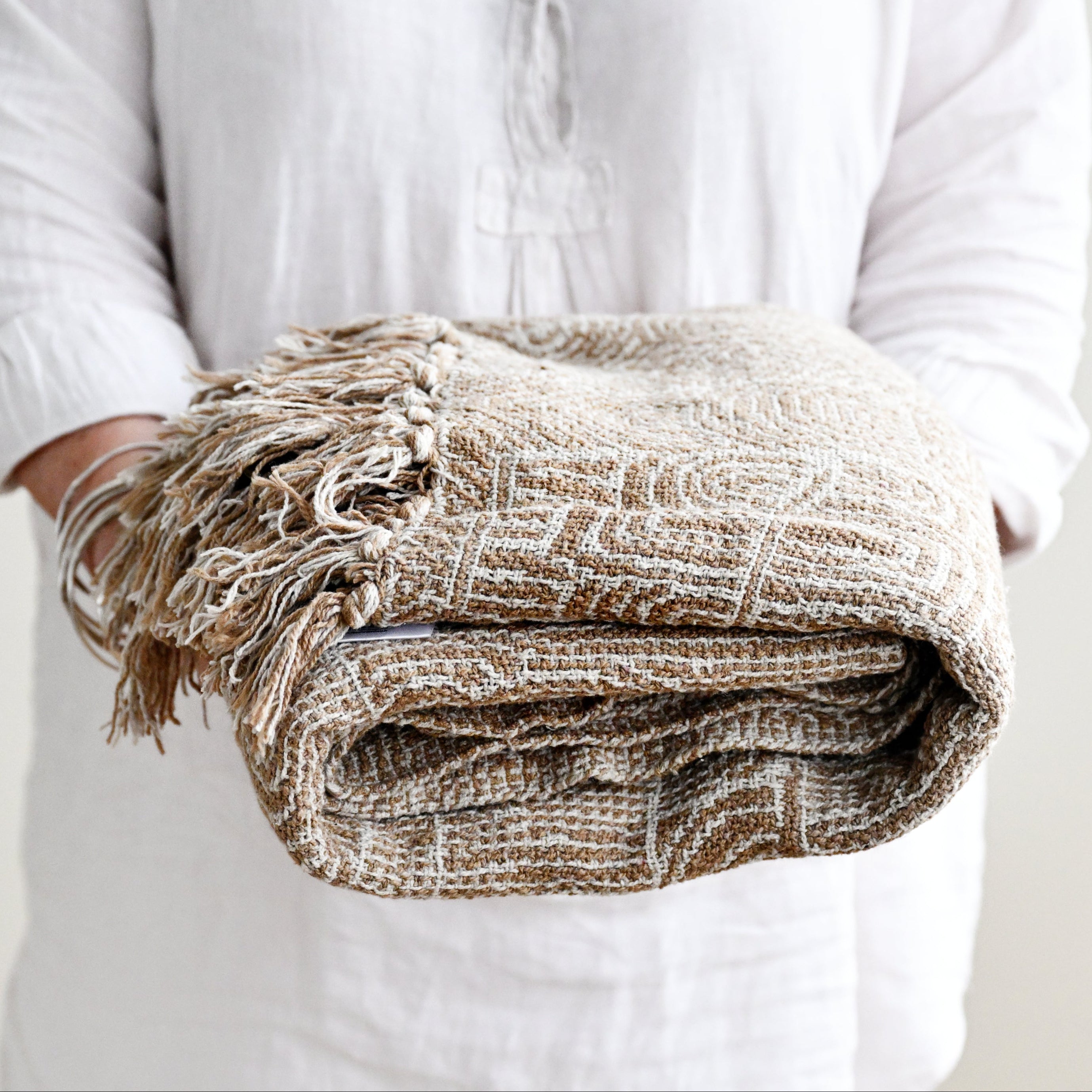 Bresso Throw - Brown 6