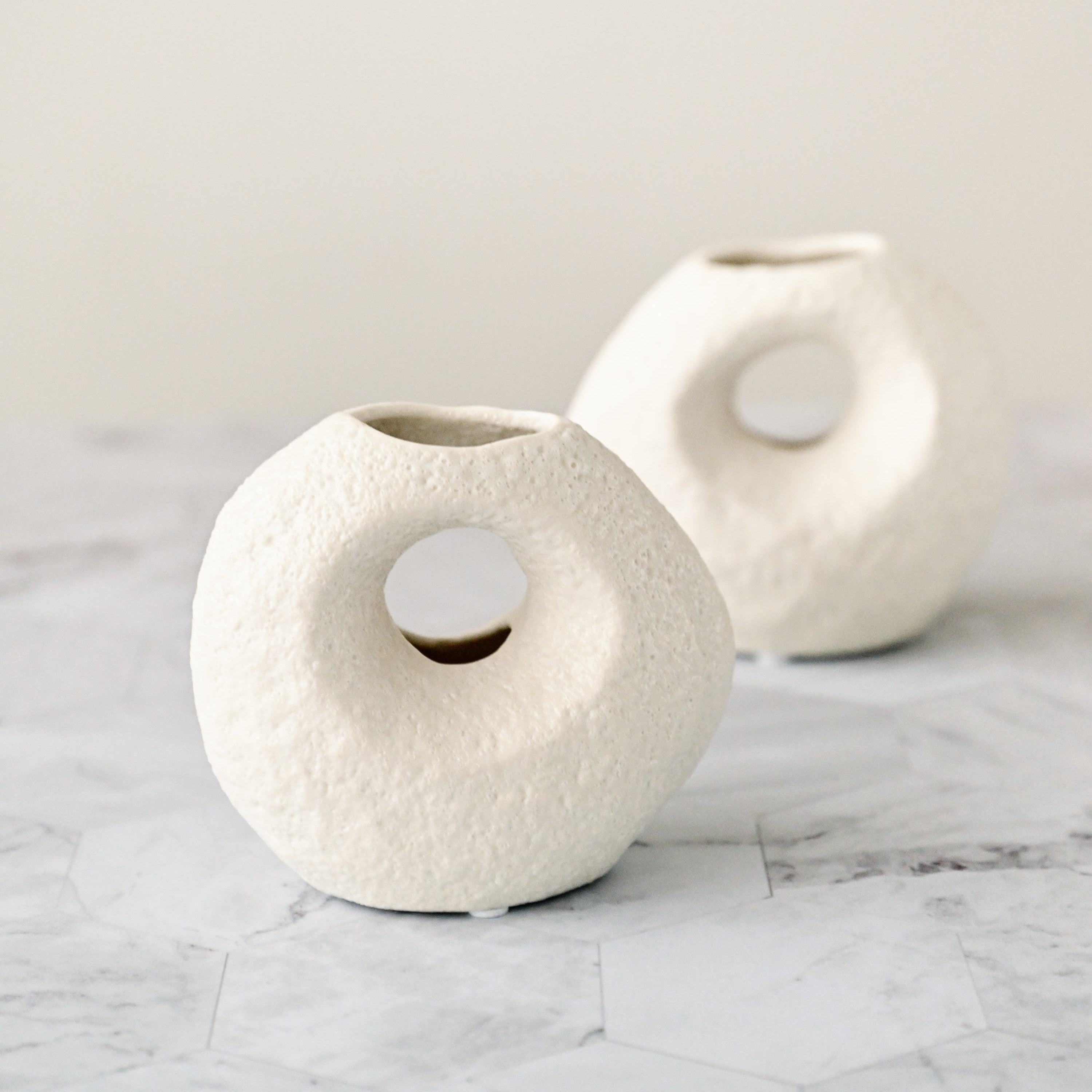 Caia Vase - White 1