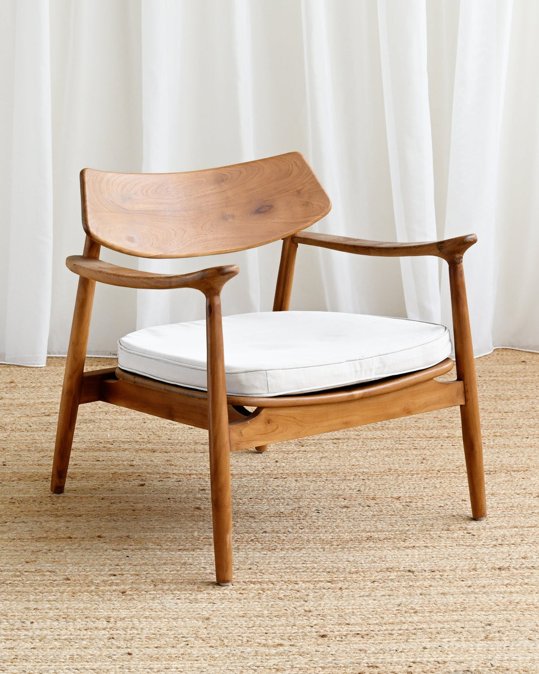 Cura Outdoor Armchair with Cushion 4
