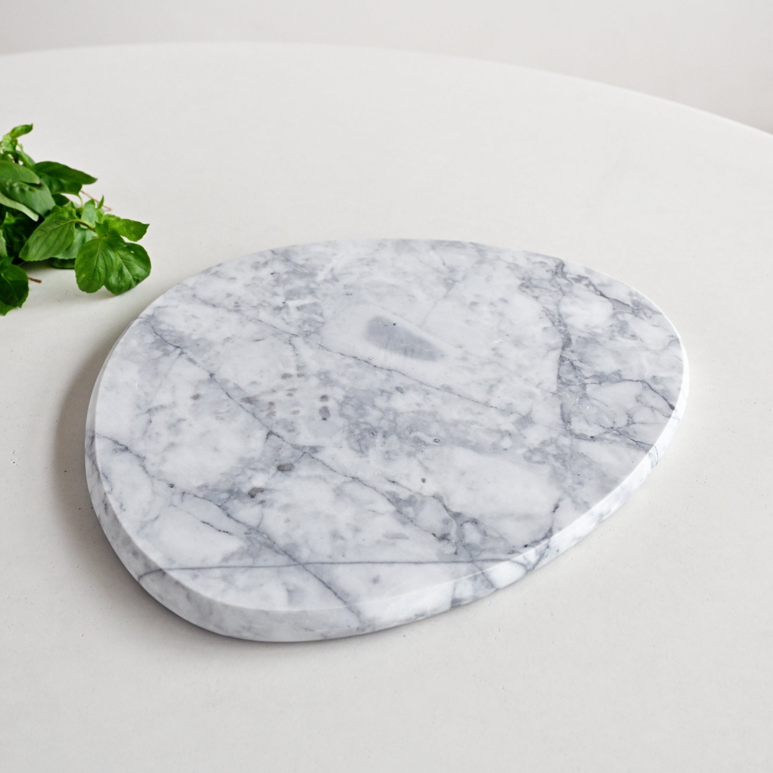 Novaro Board Marble