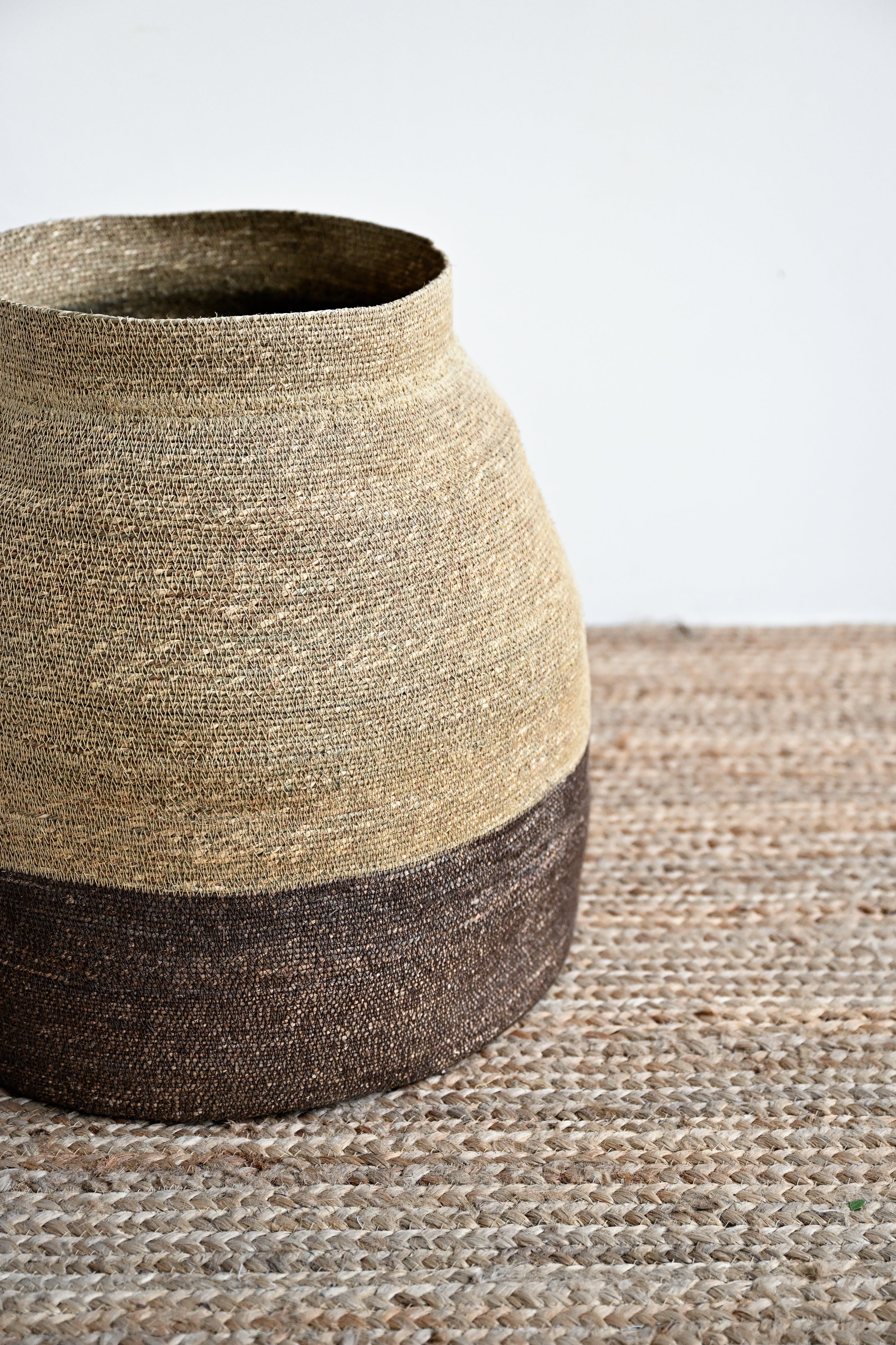Kochi Woven 2 Tone Basket