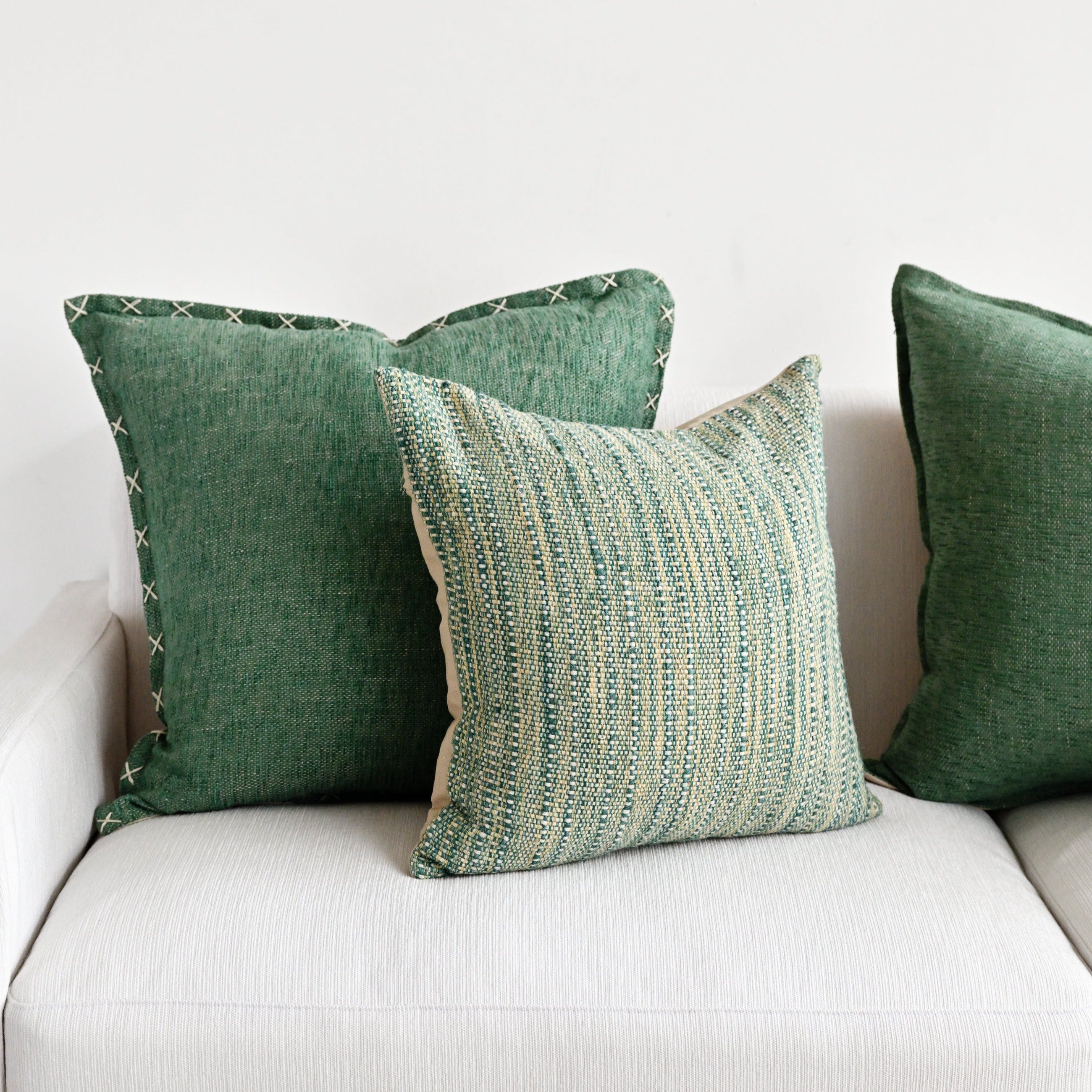 Asmee Cushion Cover