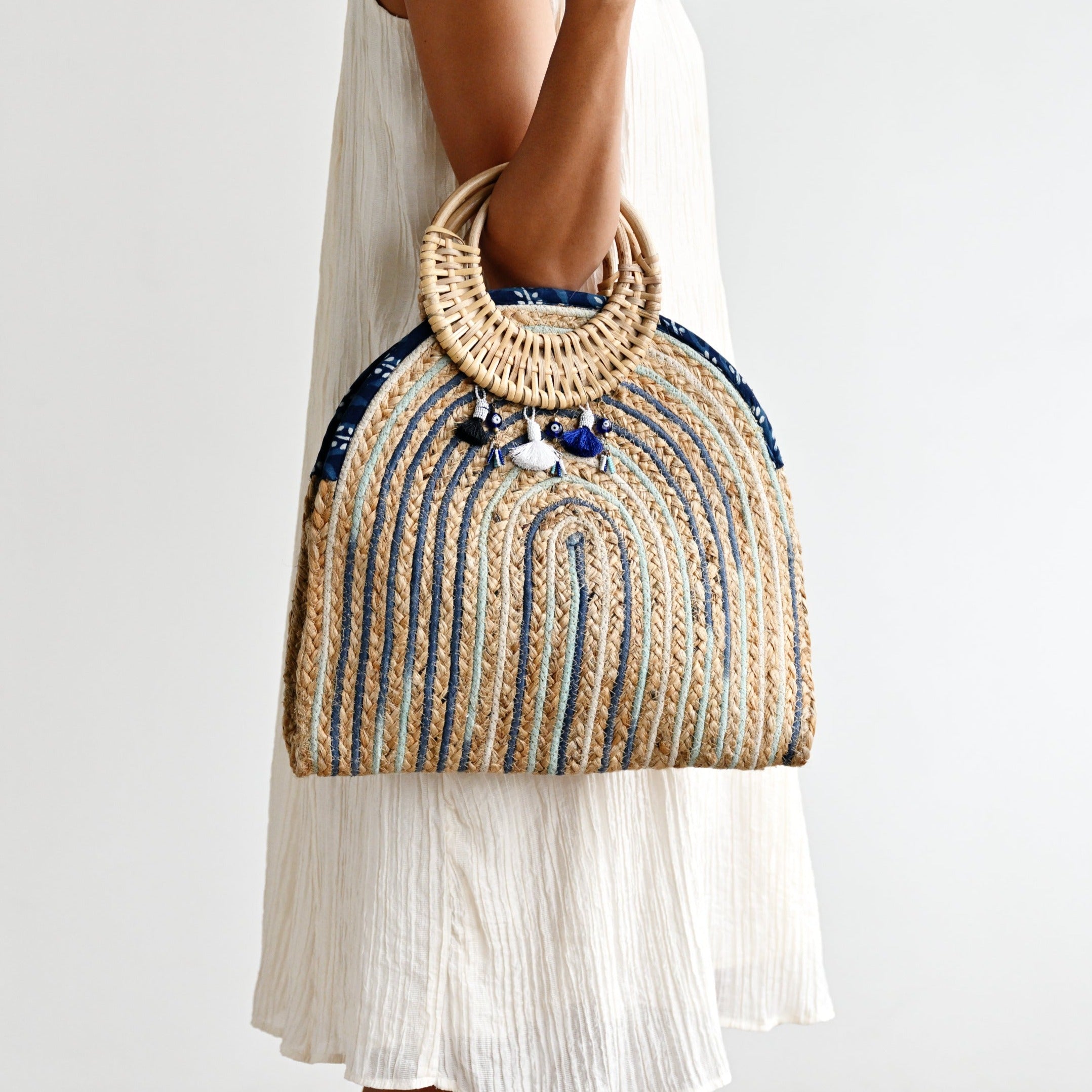 Andromeda Shoulder Bag