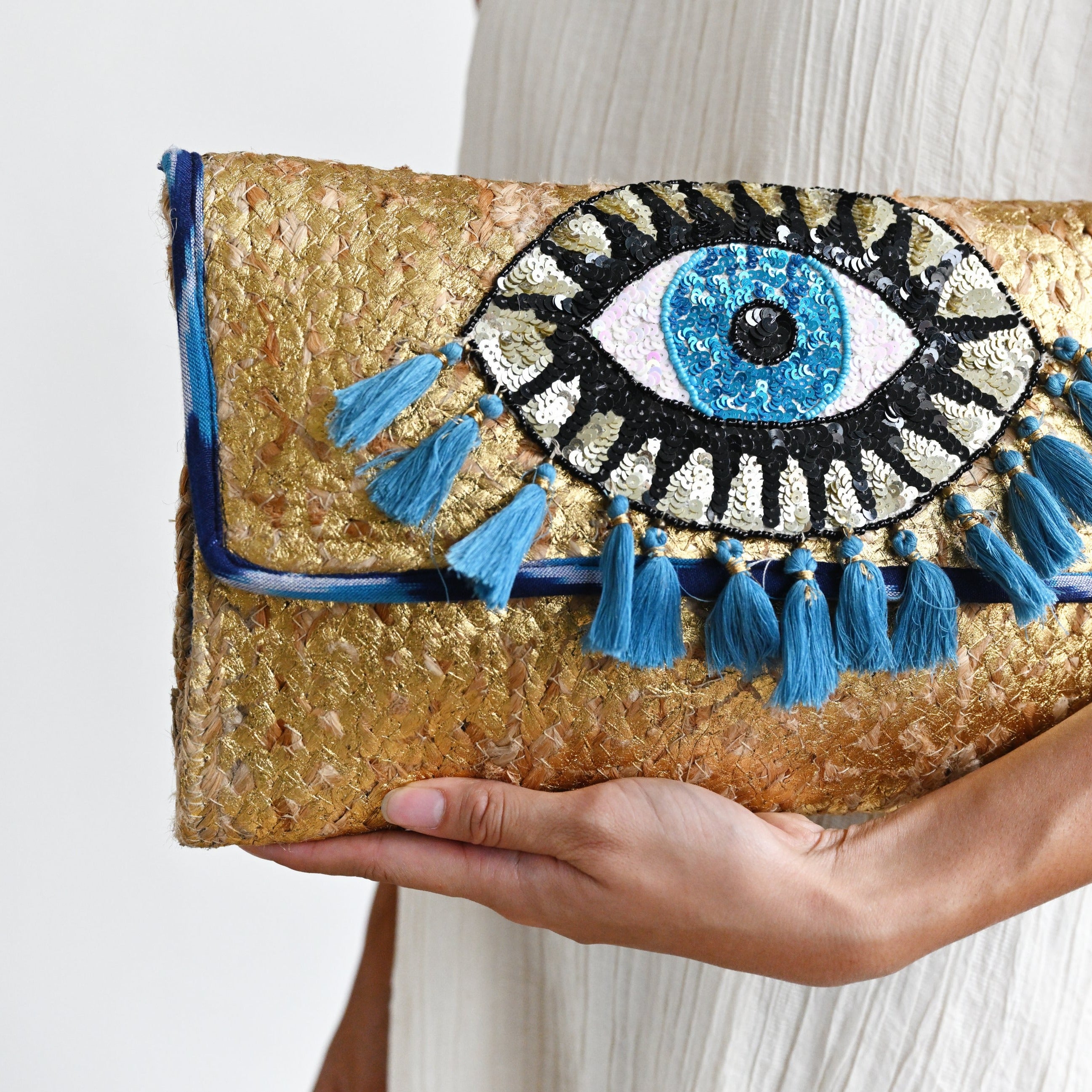 Thea Shoulder Bag