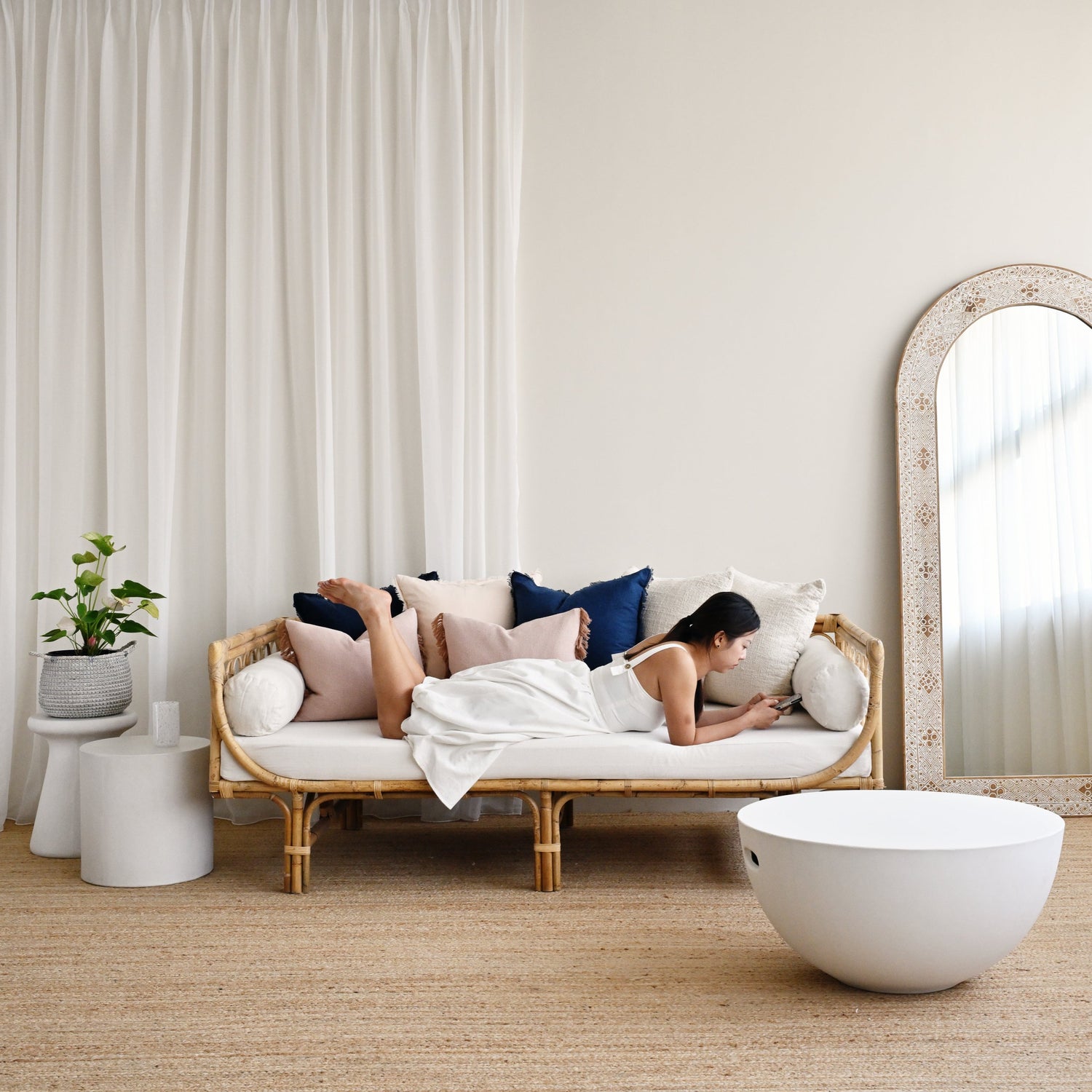 Large Aliki Daybed