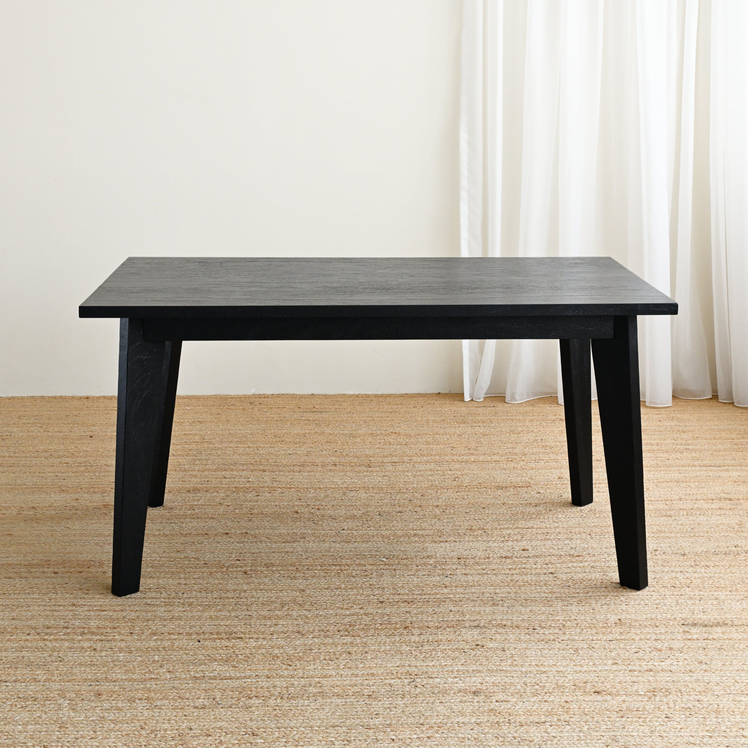 Gili Dining Table - Rustic Black