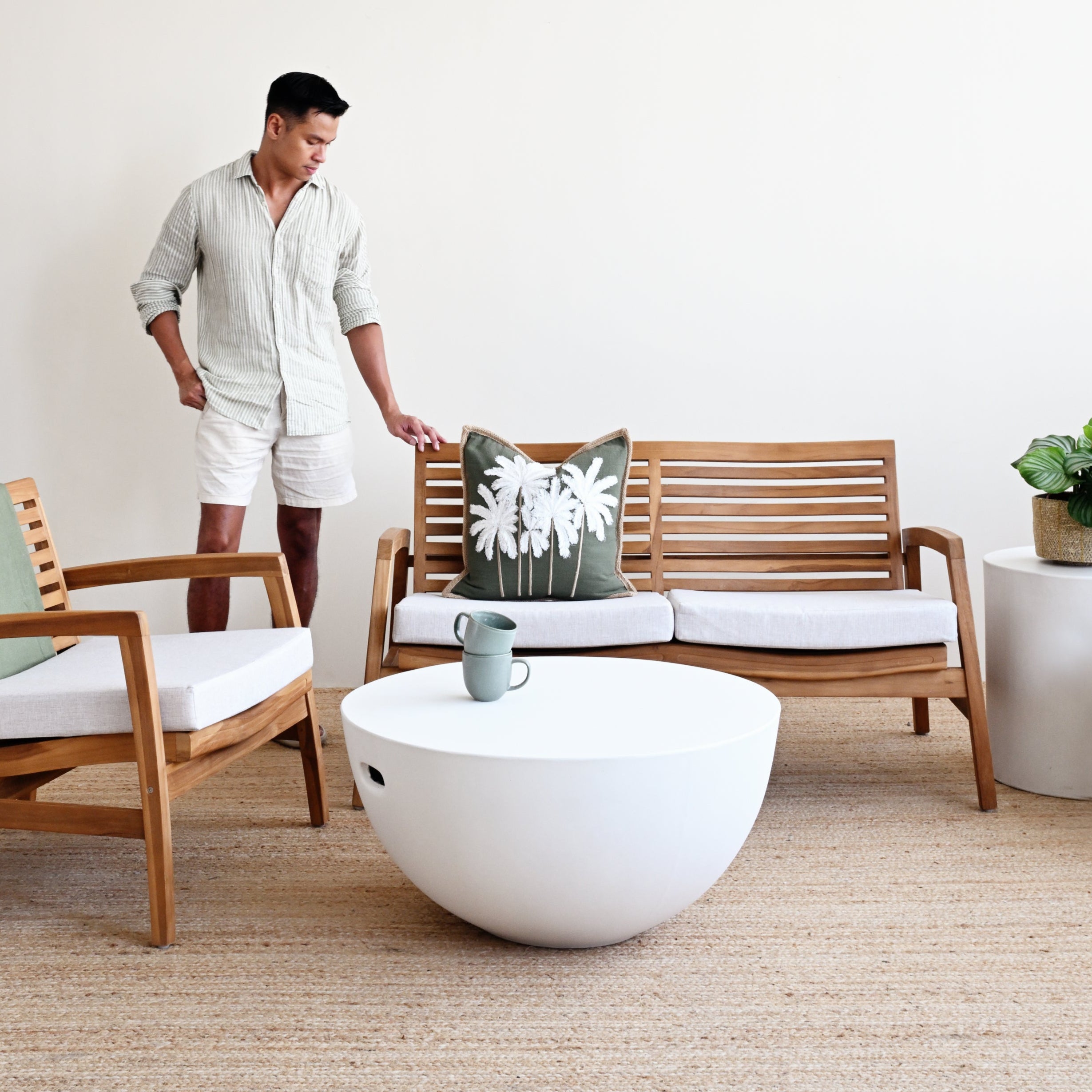 Hemisphere Concrete Coffee Table - White 8