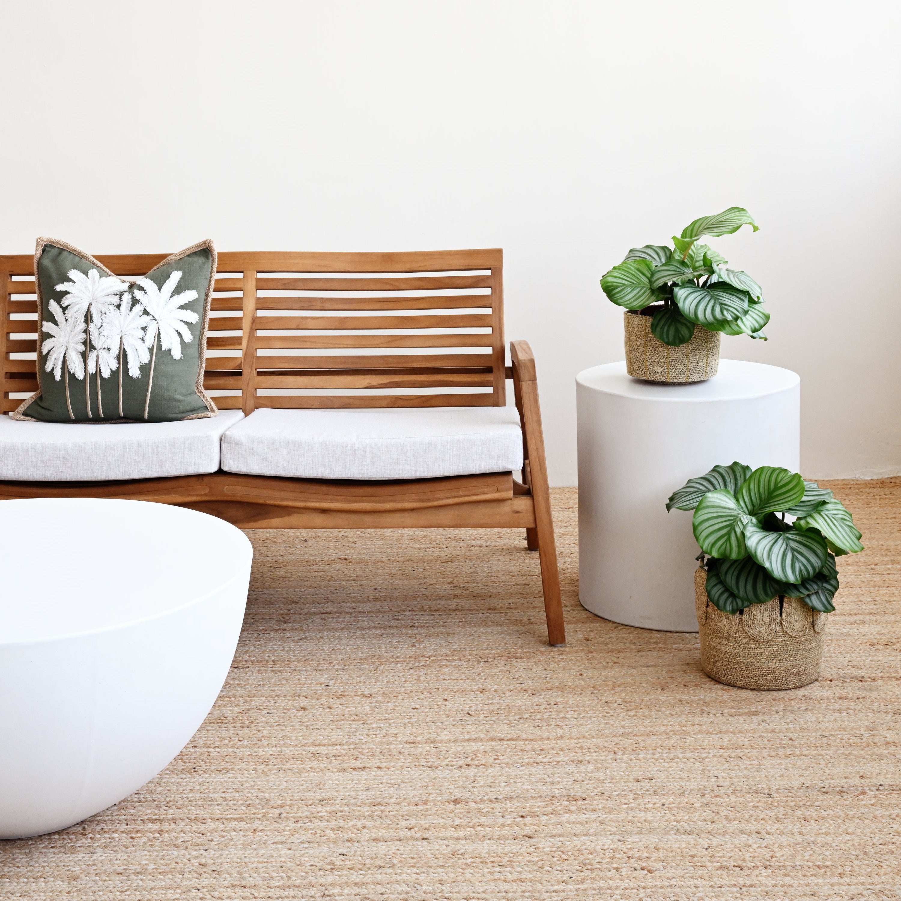 Ito Concrete Side Table - White 12