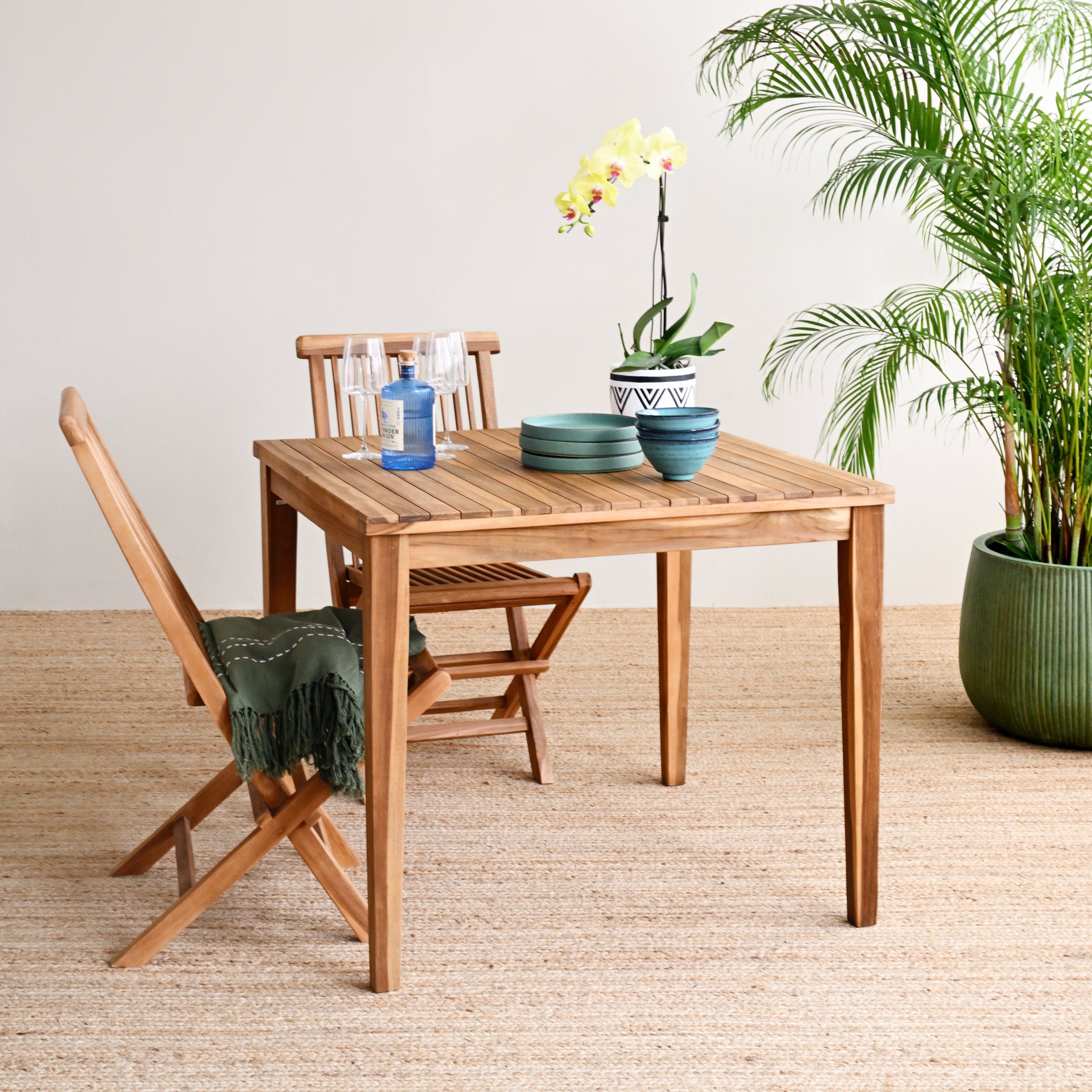 Kinito Outdoor Dining Table
