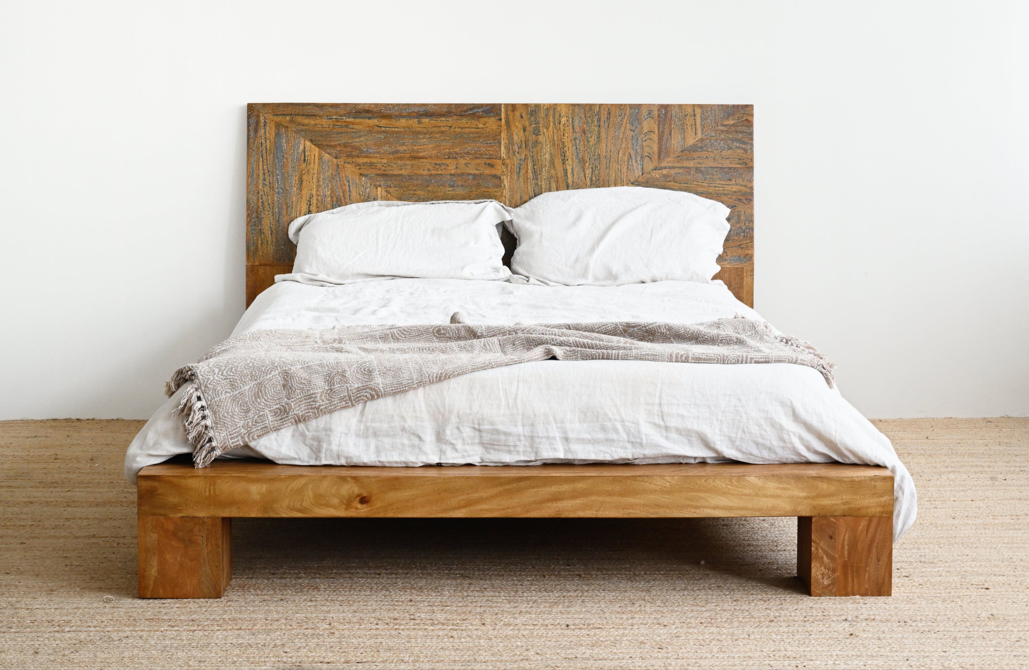 Madura Bed Midnight Indigo 19
