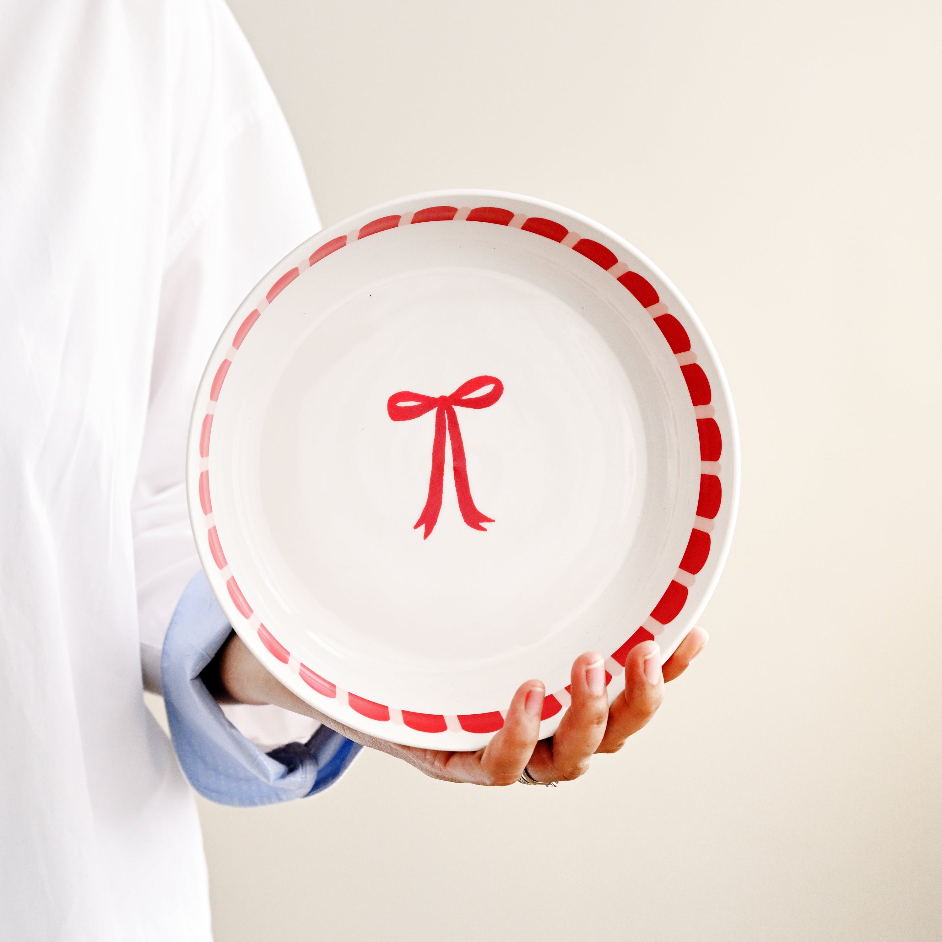 Night Before Bow Dinner Bowl - 21.5cm