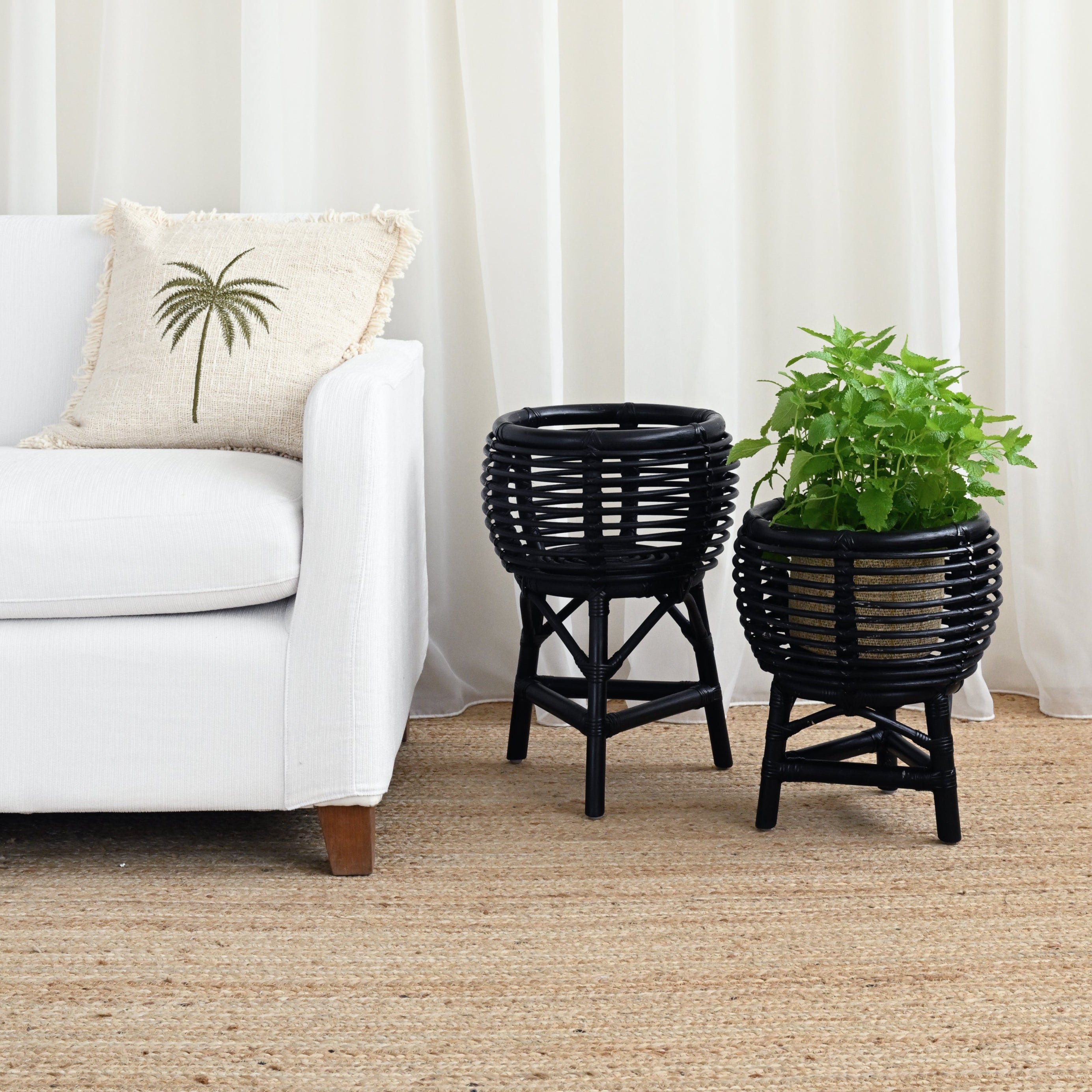 Nongphu Rattan Planter - Black