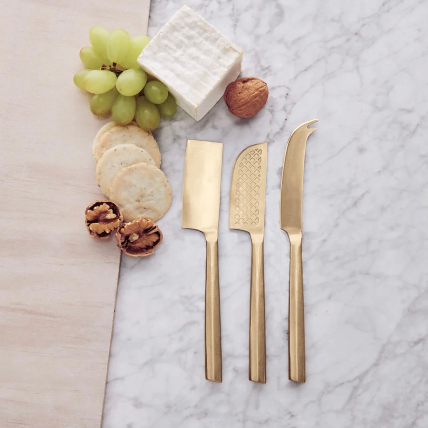 Novaro Cheese Knife Set Gold (Set of 3)