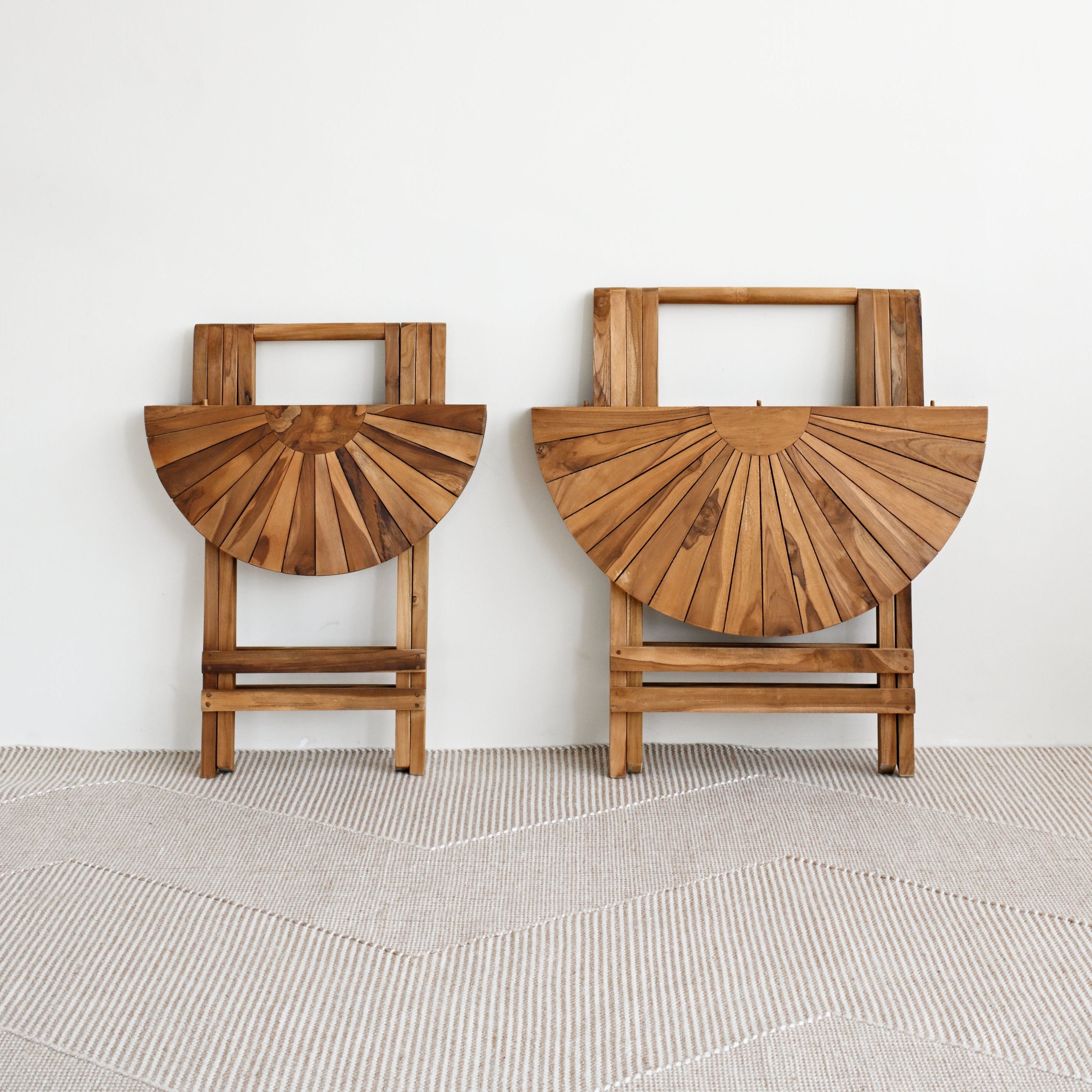 Outdoor Round Teak Folding Table 12