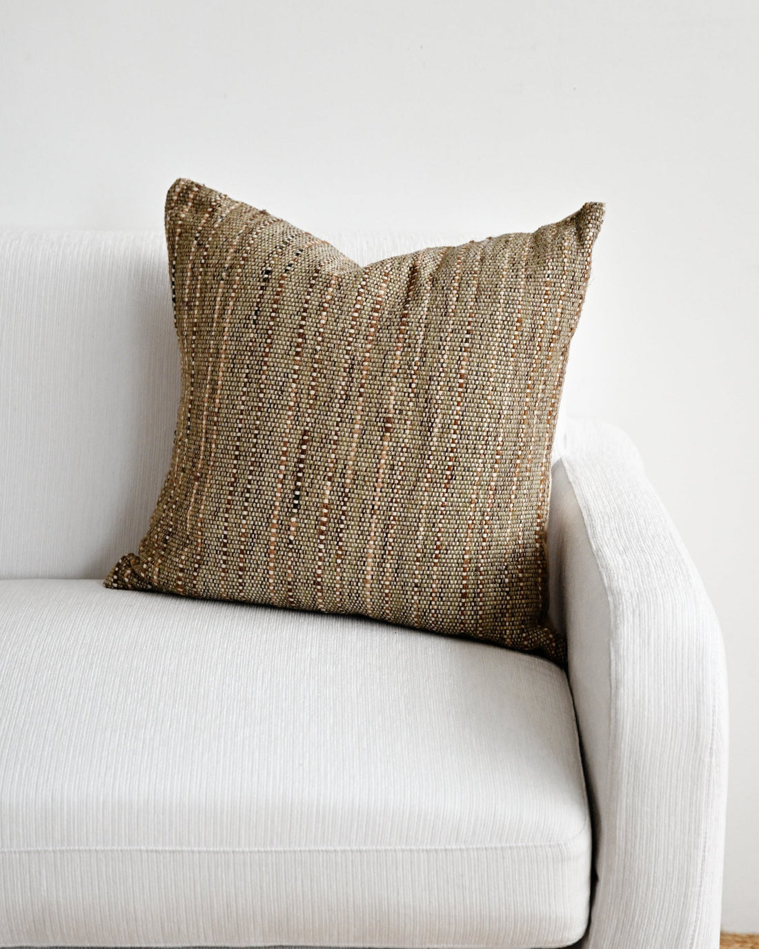 Sariq Cushion Cover