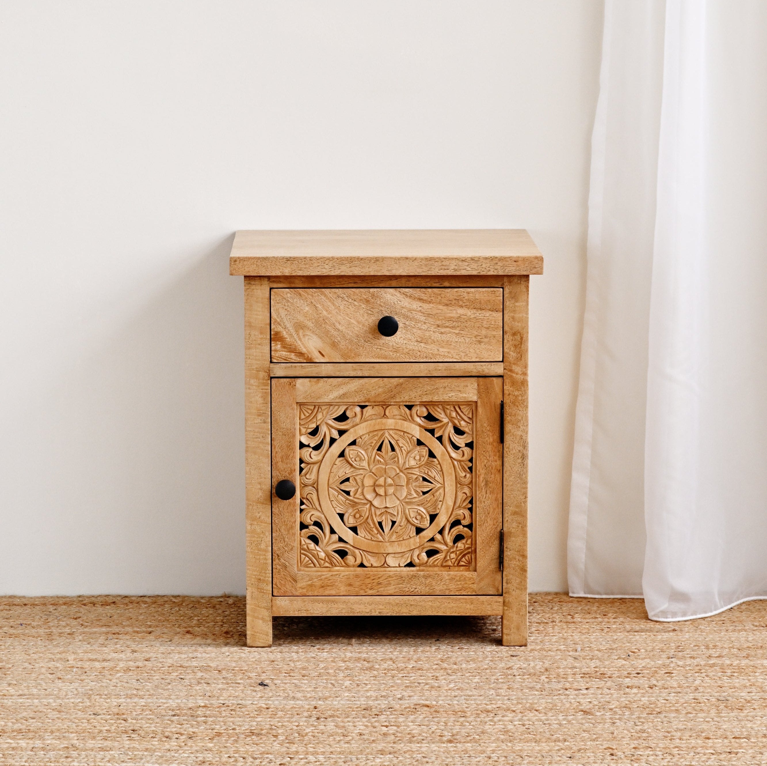 Small Kuno Bedside Table - Natural