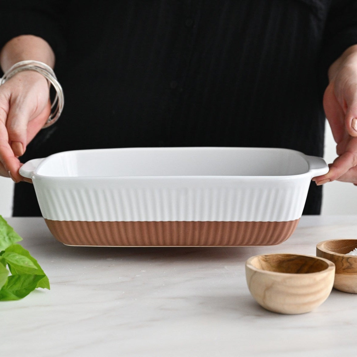 Amana Rectangle Baking Dish - White