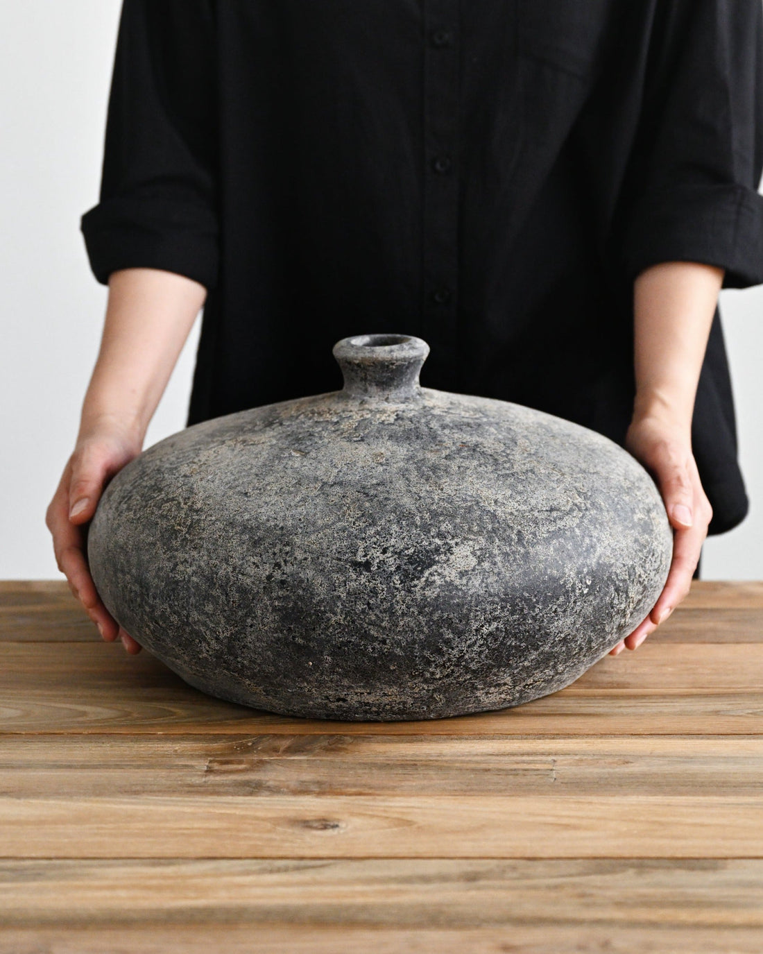 Yunan Terracotta Vase