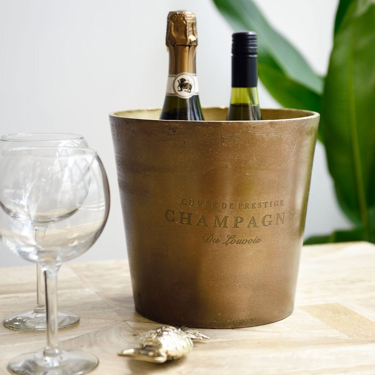 arissa champagne bowl by Bloomingville