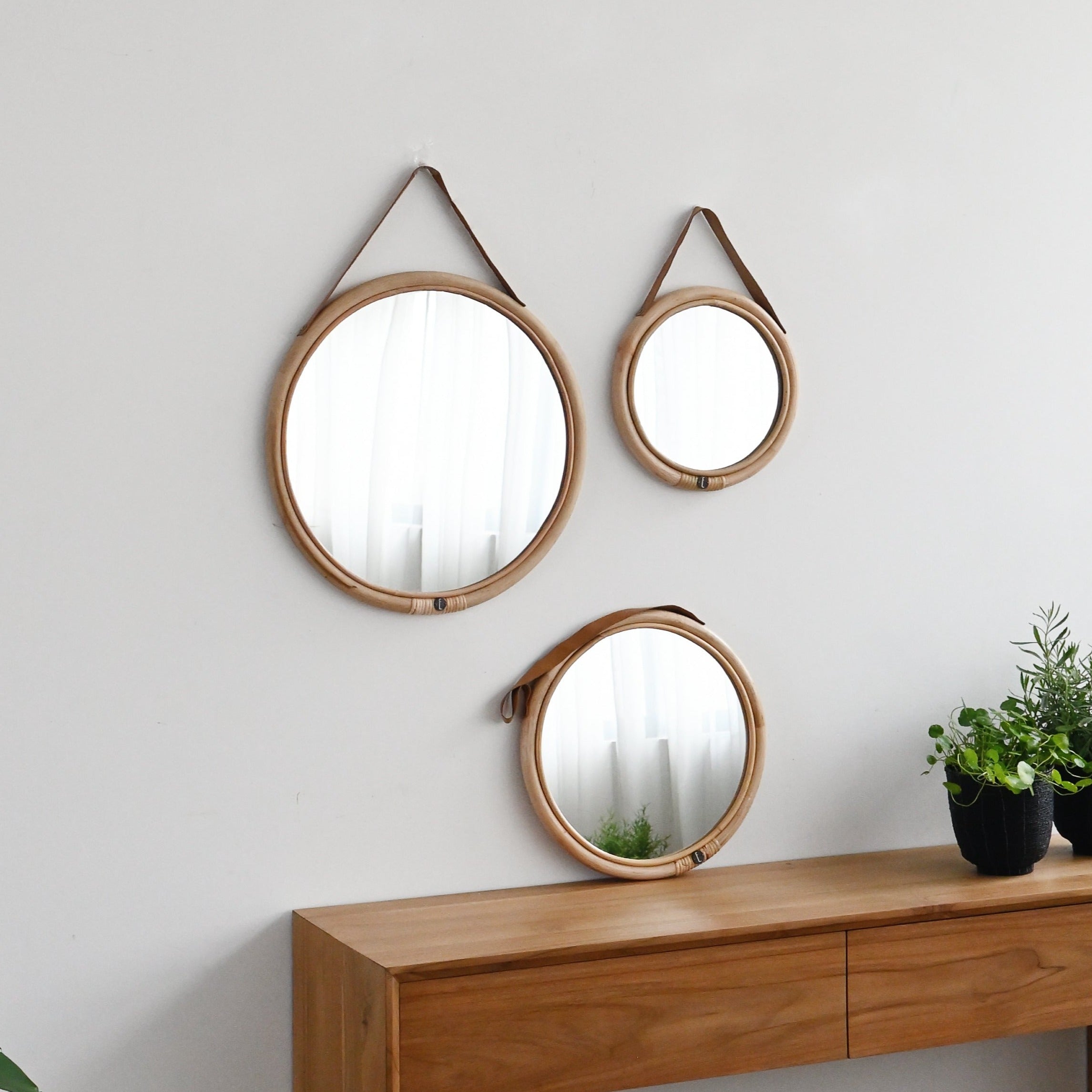 Bolivia Mirror