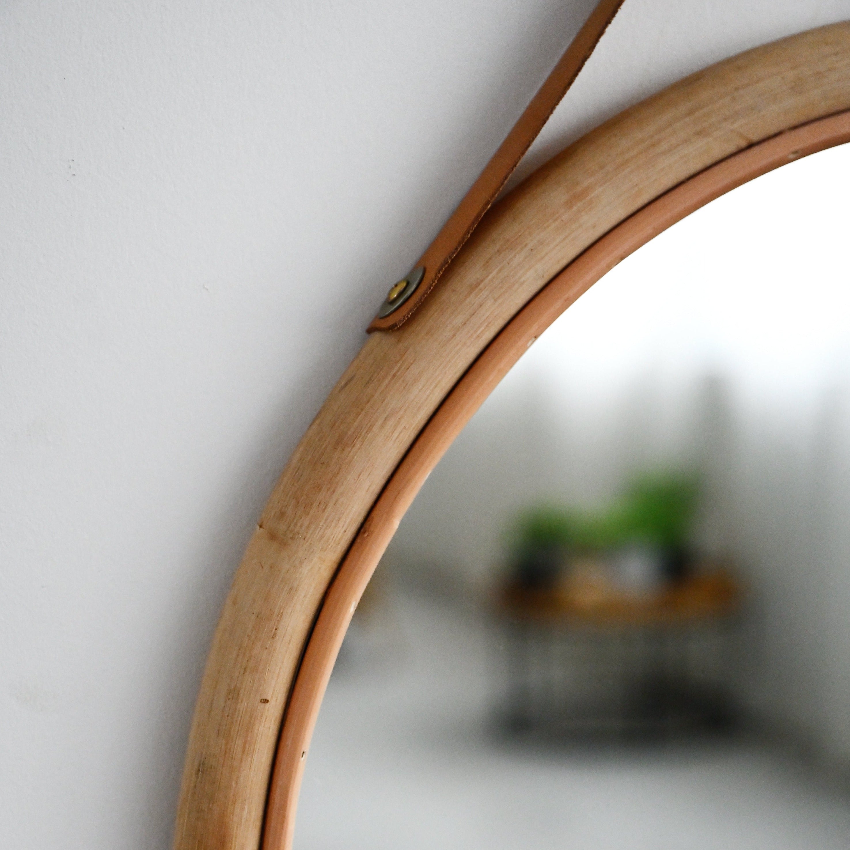 Bolivia Mirror