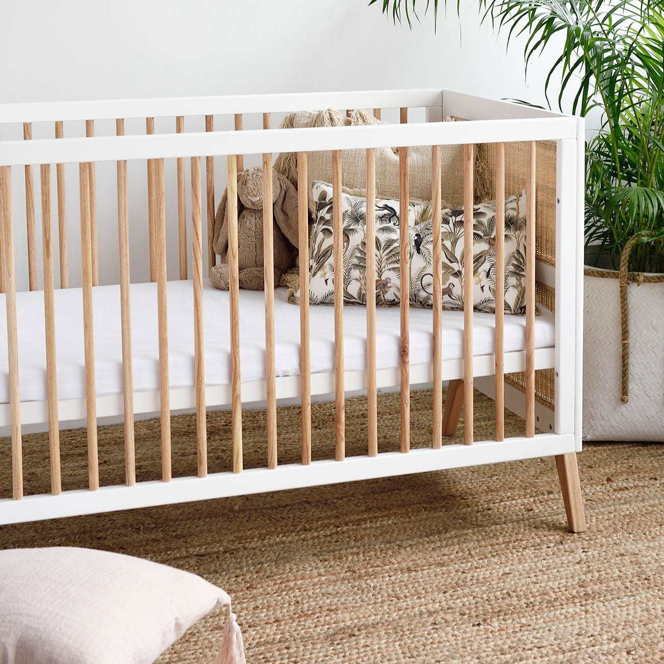Marelia Baby Bed - White