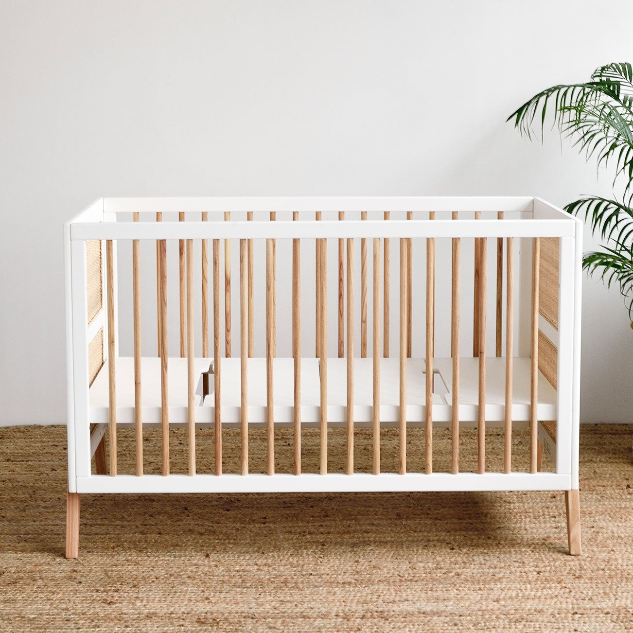Marelia Baby Bed - White