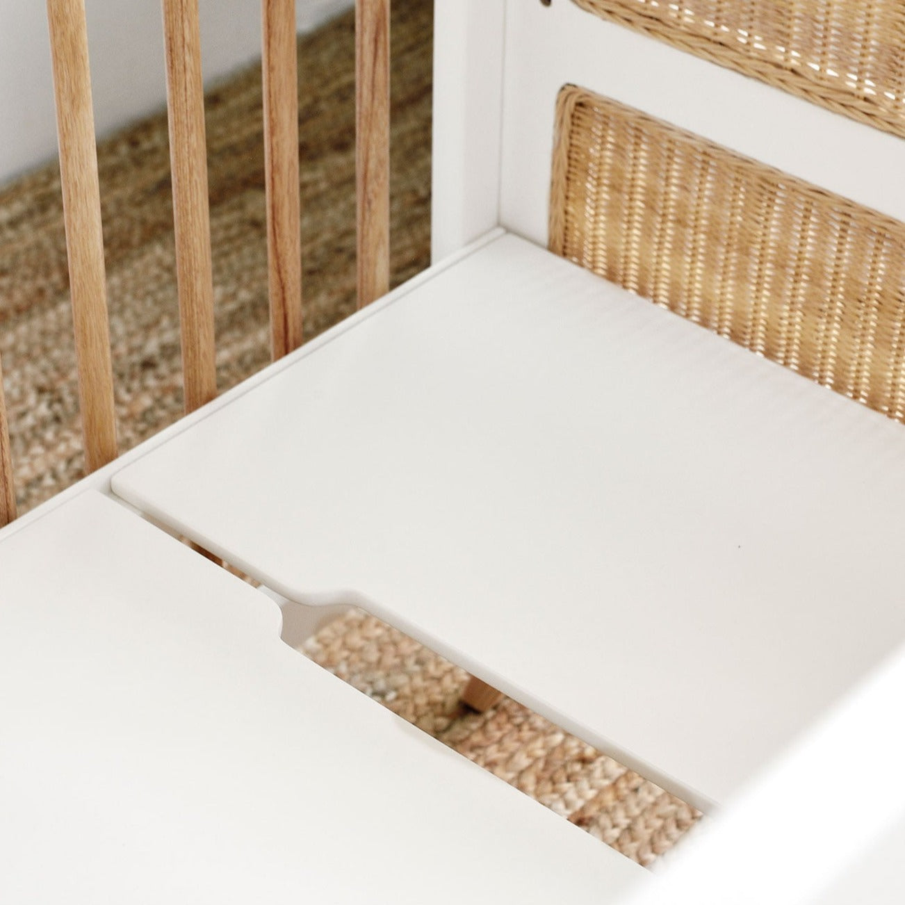 Marelia Baby Bed - White