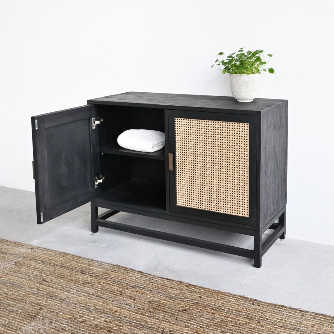 Molly 2 Door Sideboard