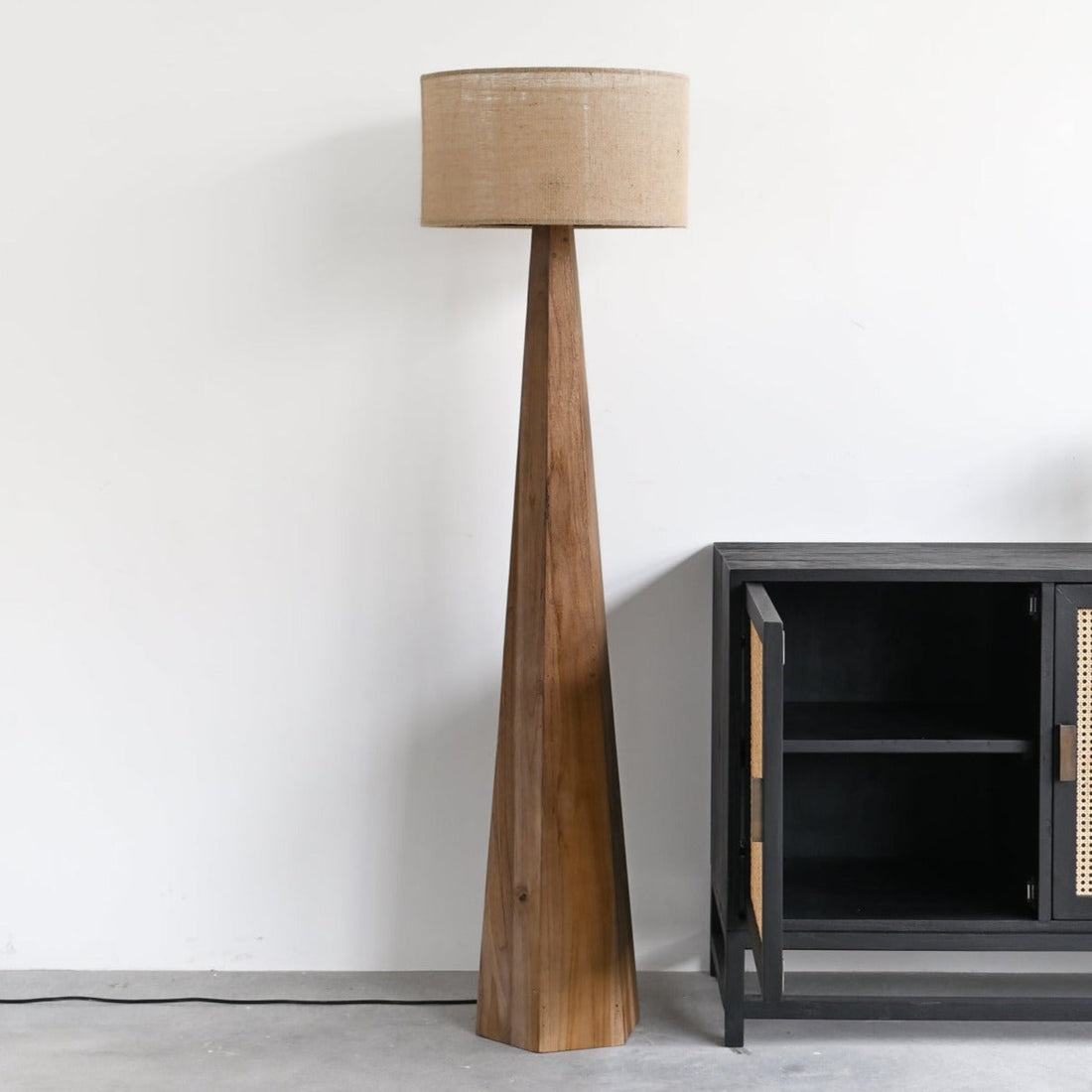 Montigo Floor Lamp