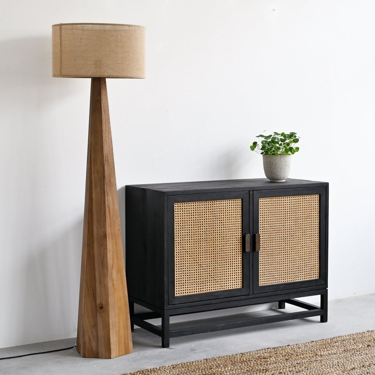 Montigo Floor Lamp