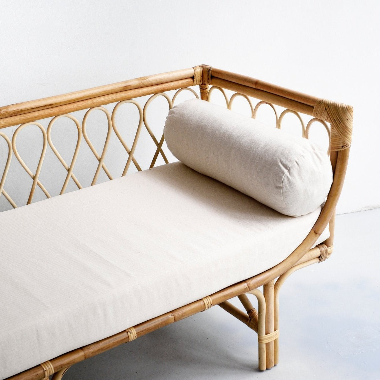Small Aliki Daybed - Rattan Furniture