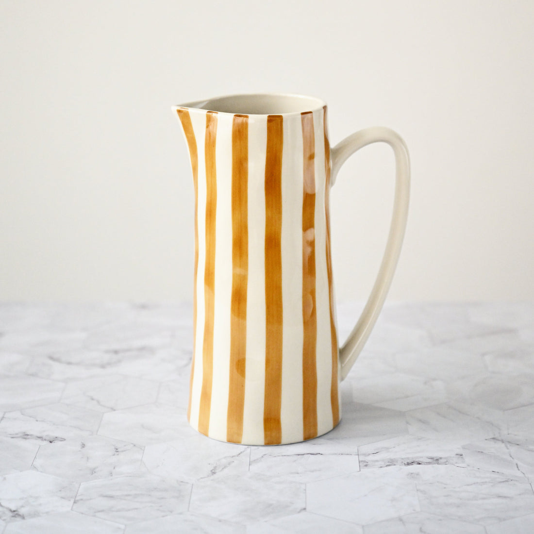 Begonia Jug - Brown 1
