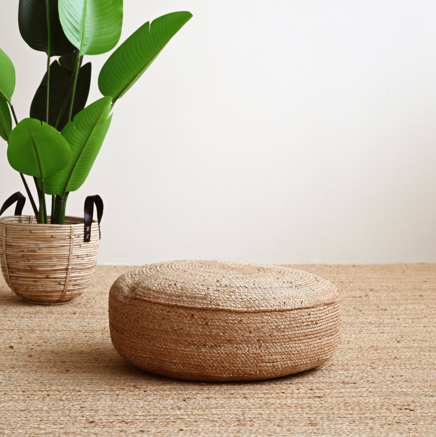 Bengal Jute Pouf 1