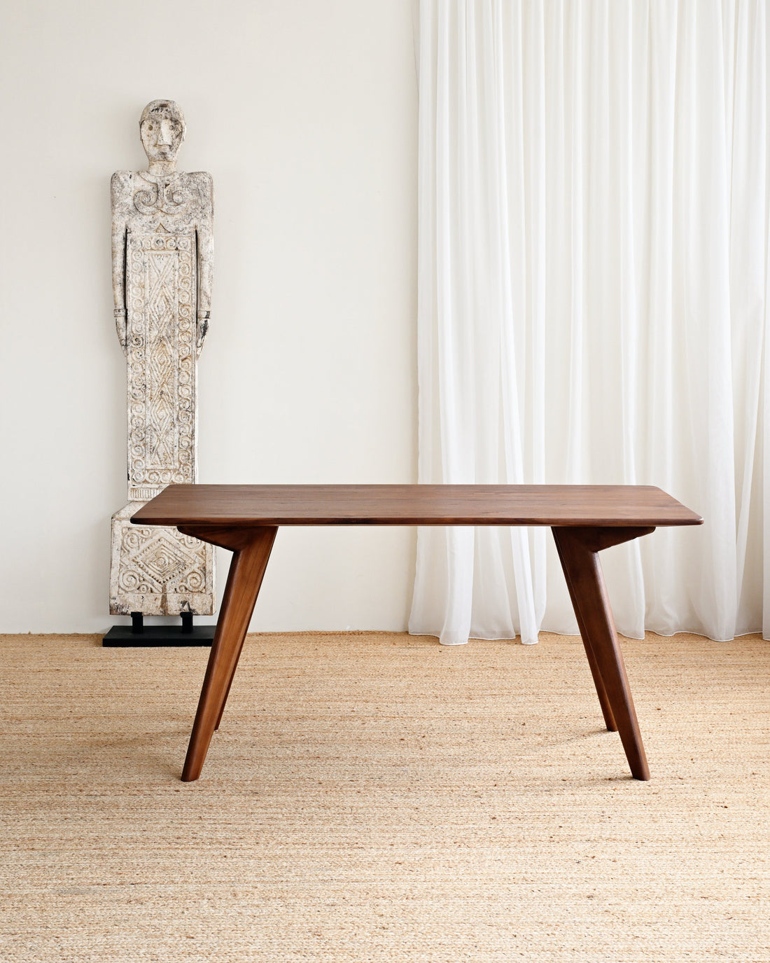 dining table with statue 