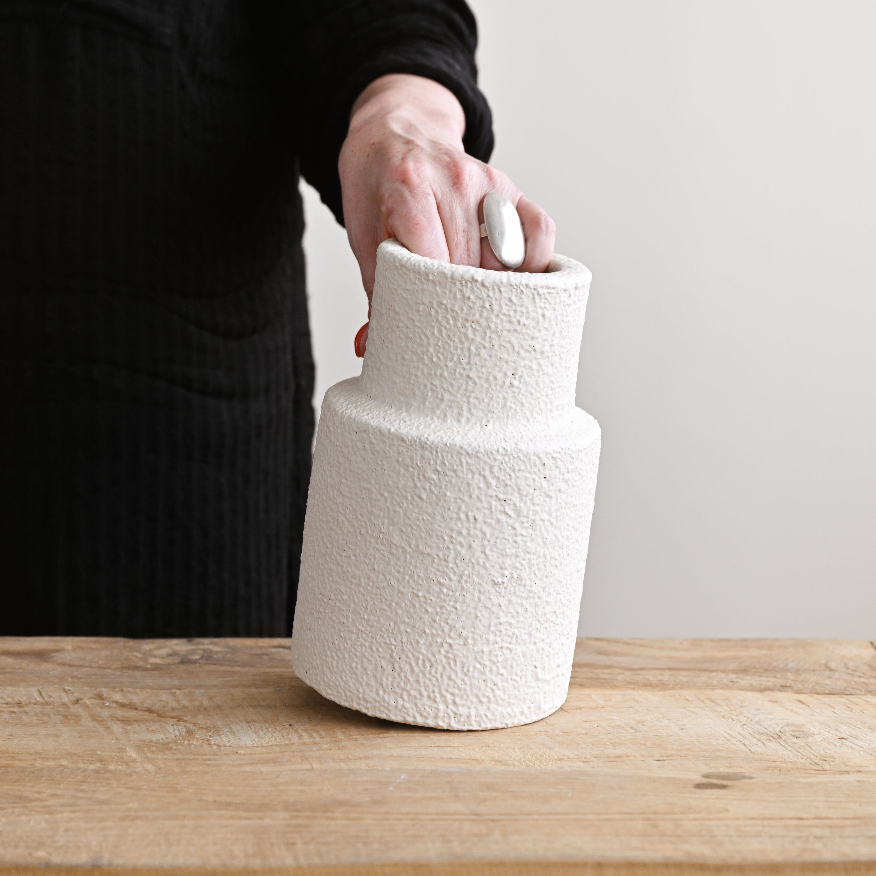Cream Ares Vase