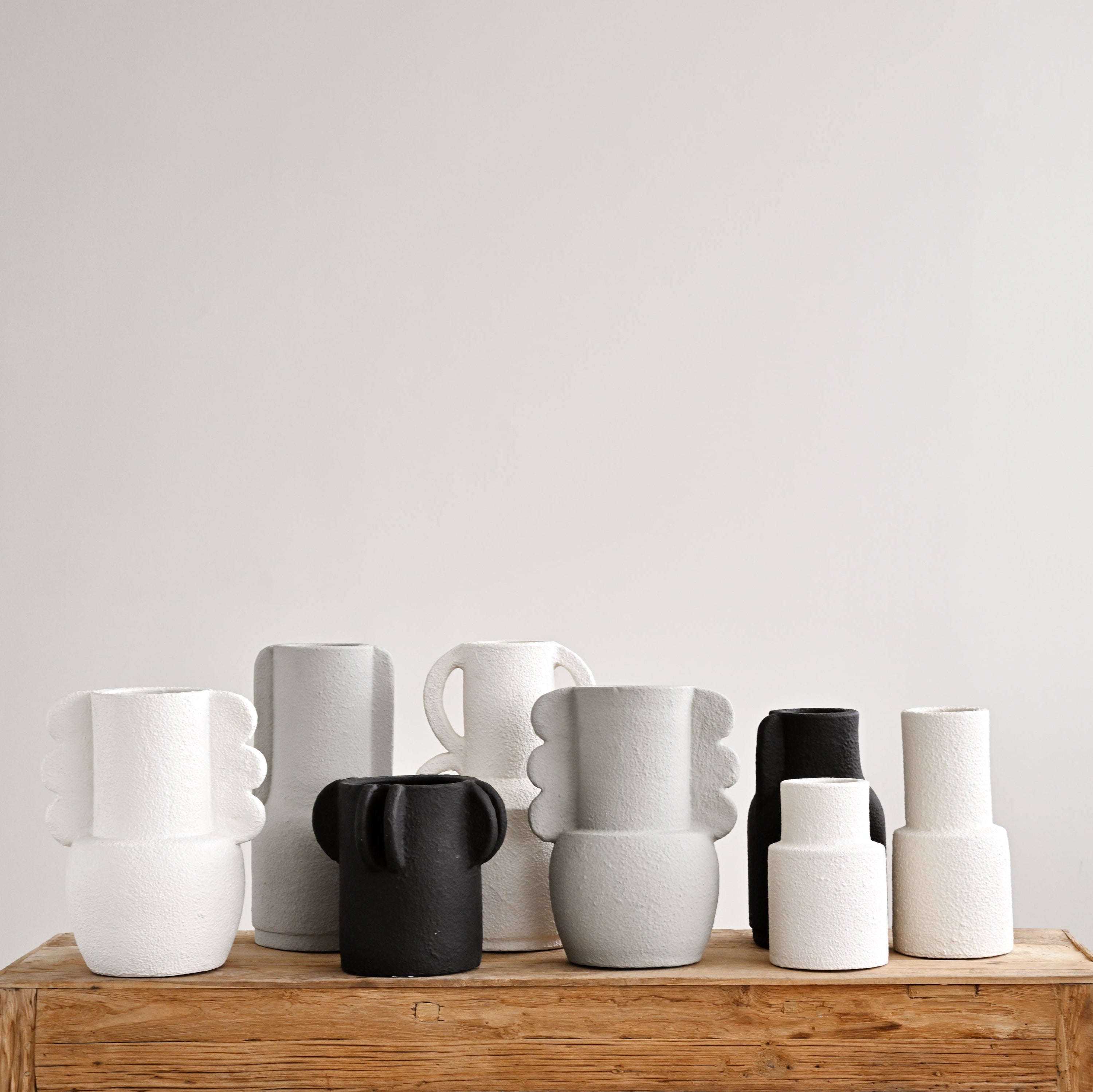 Cream Ares Vase 2