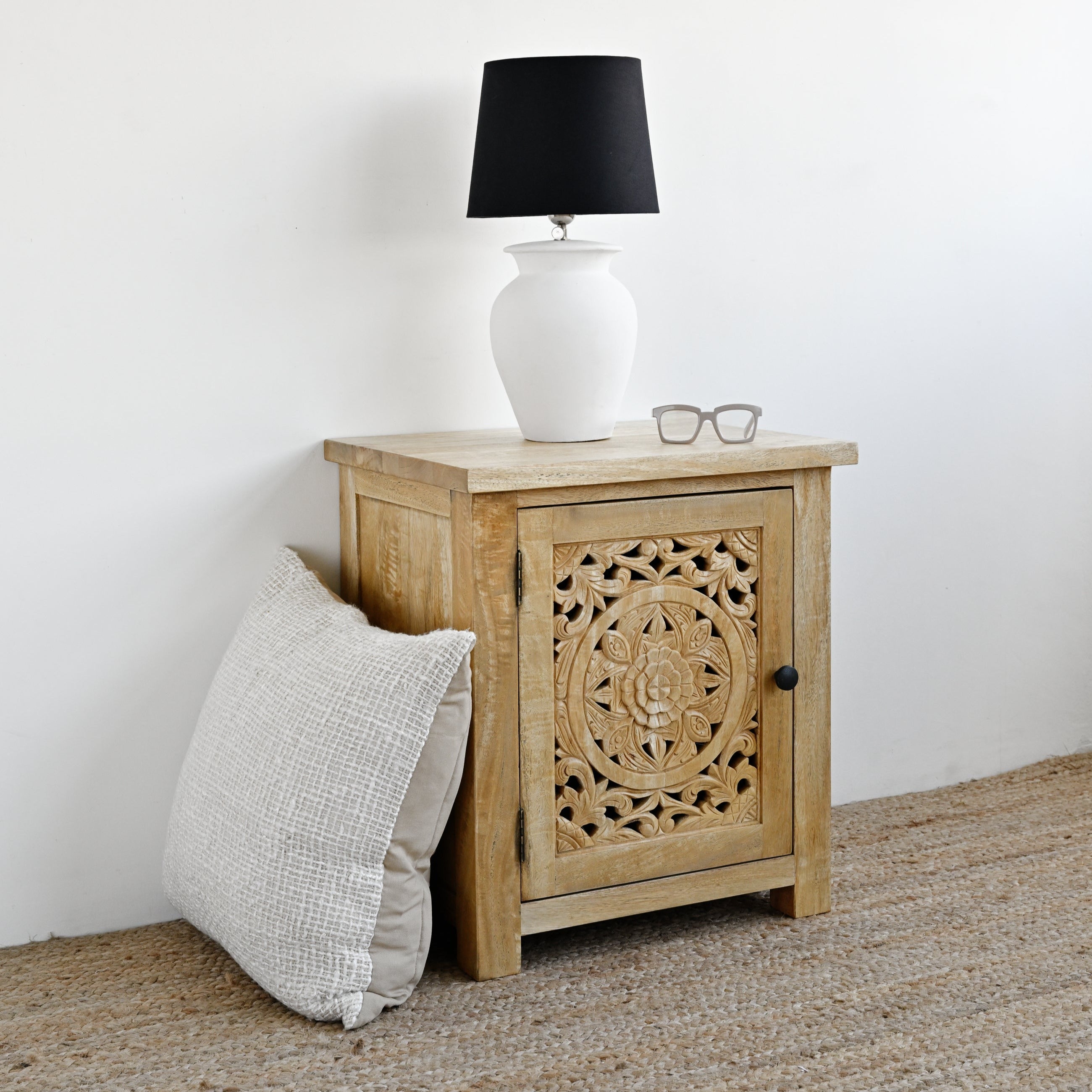 Kuno Bedside Table - Natural