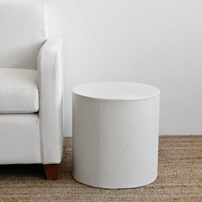 Ito Concrete Side Table - White