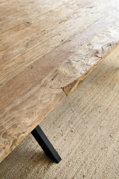 Nordika Dining Table