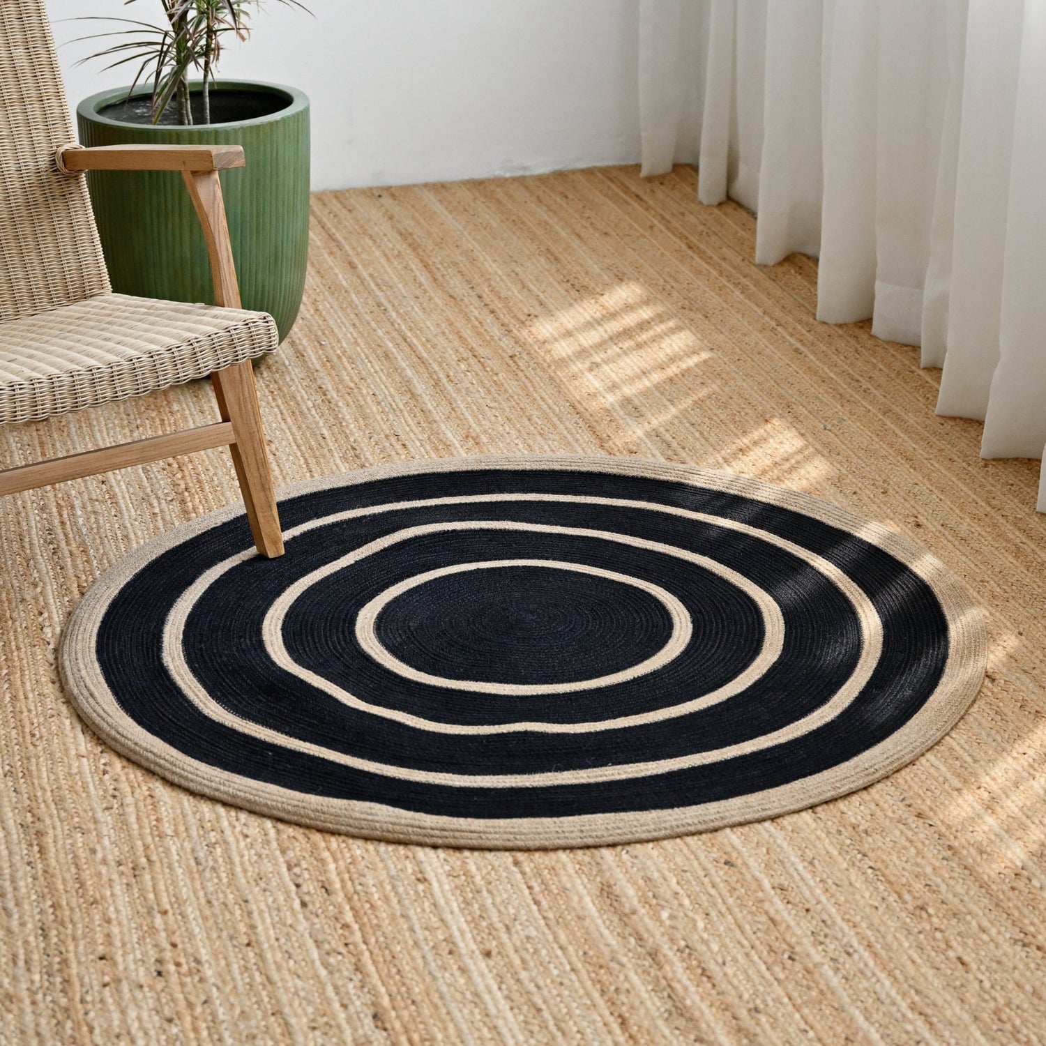 Lune Rug Black