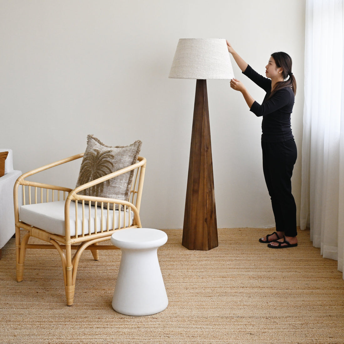 Montigo Floor Lamp