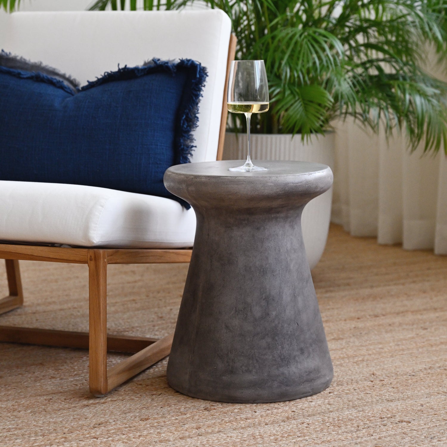 Veria Side Table Stool