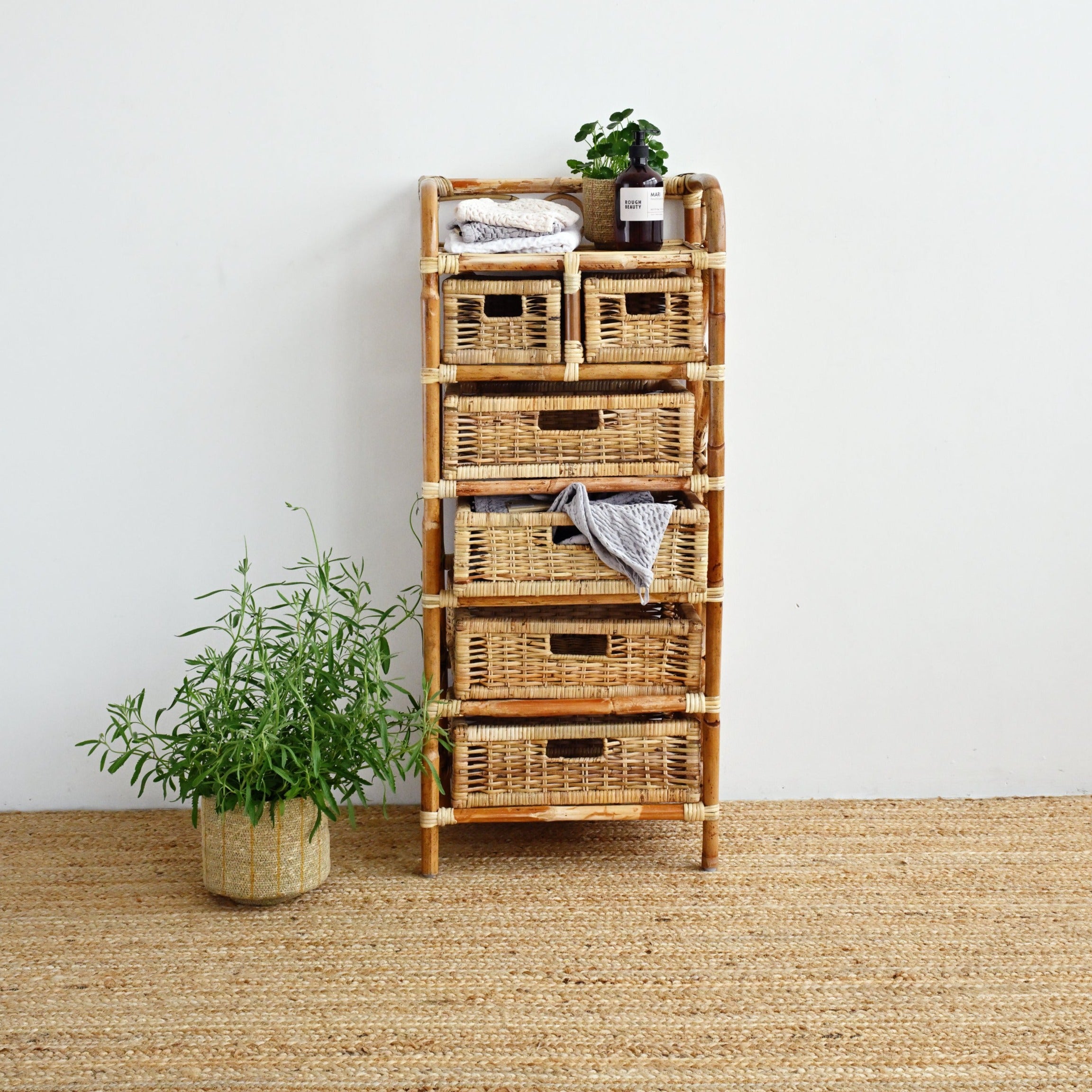 Bungalow side Table with 4+2 Drawers