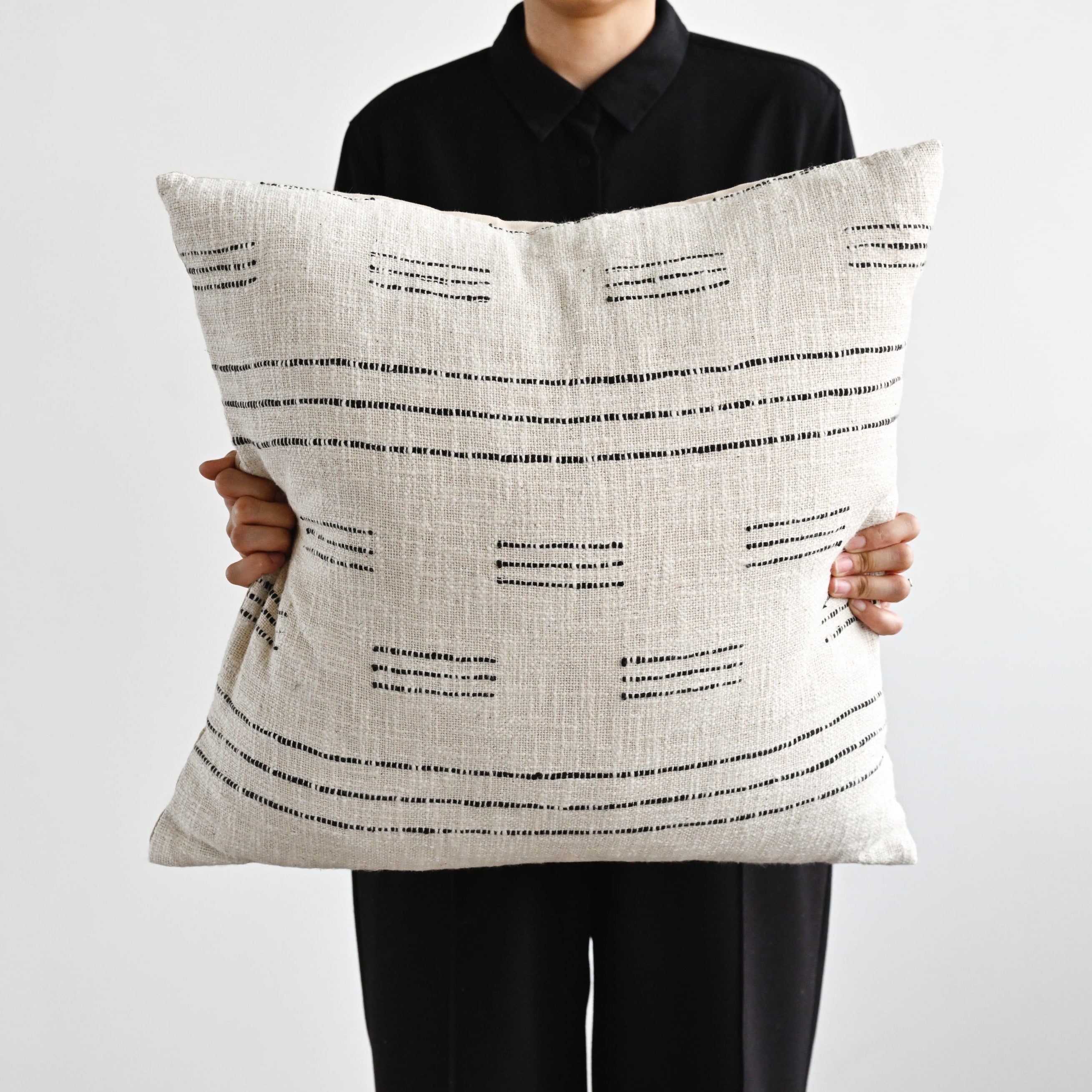 Salena Cushion Cover