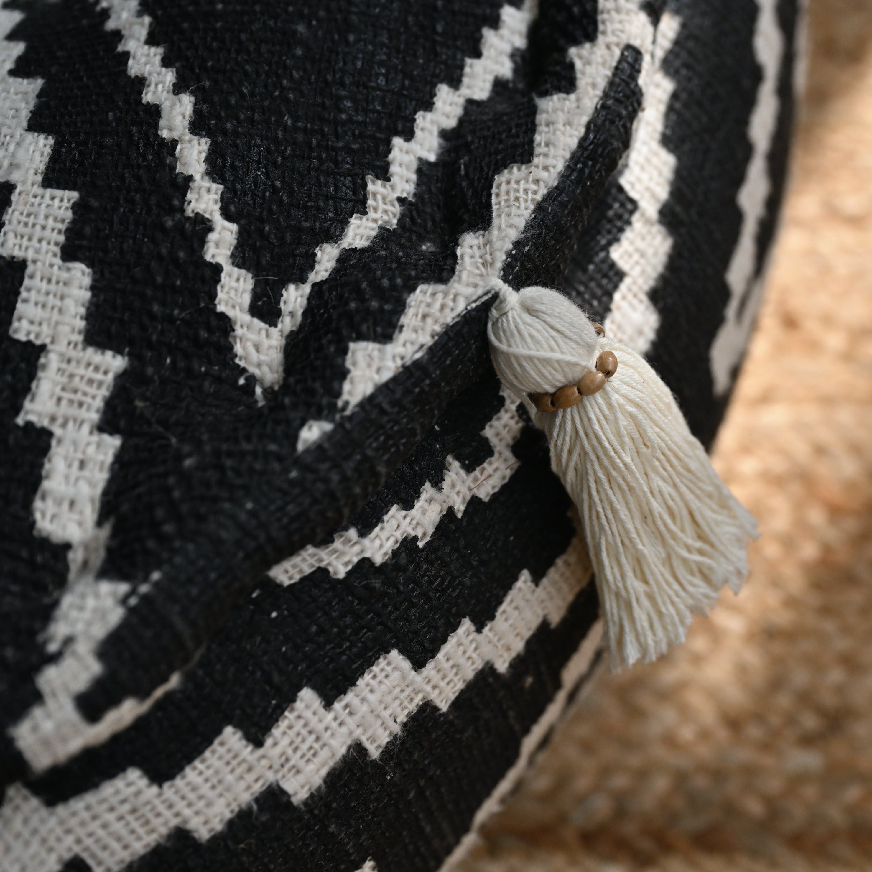 Round Raw Cotton Pouf with Tassels - Black